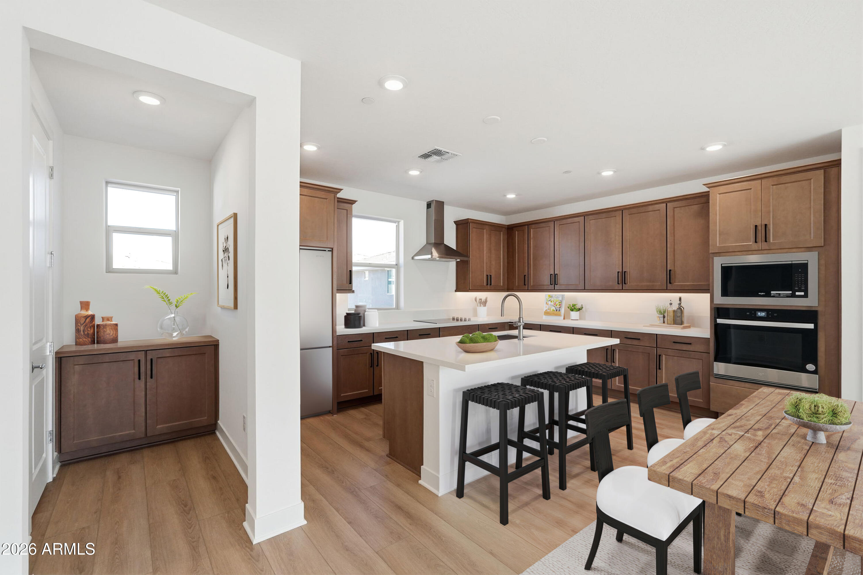 2121 W SONORAN DESERT Drive 115