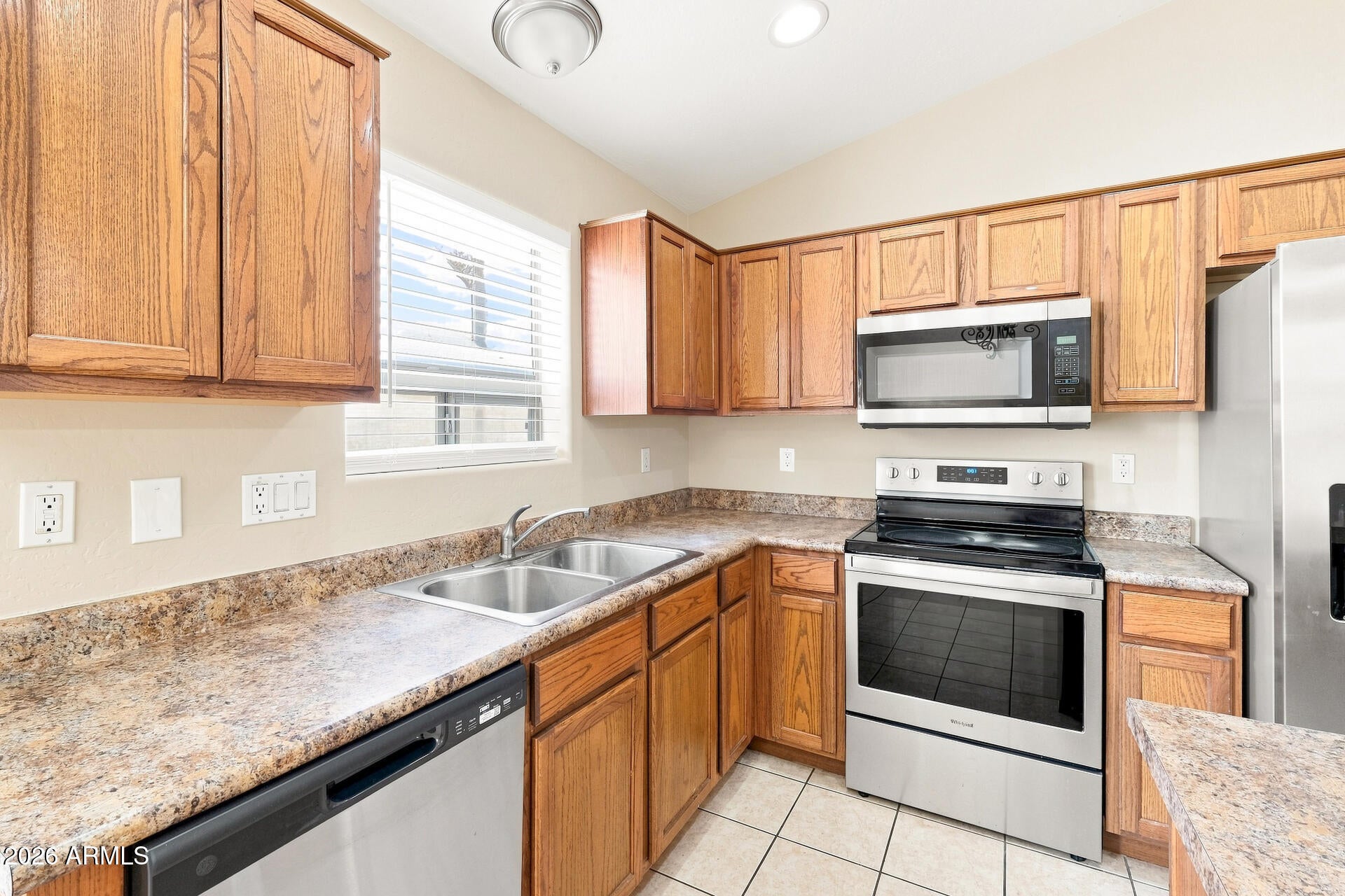 41350 W HOPPER Drive