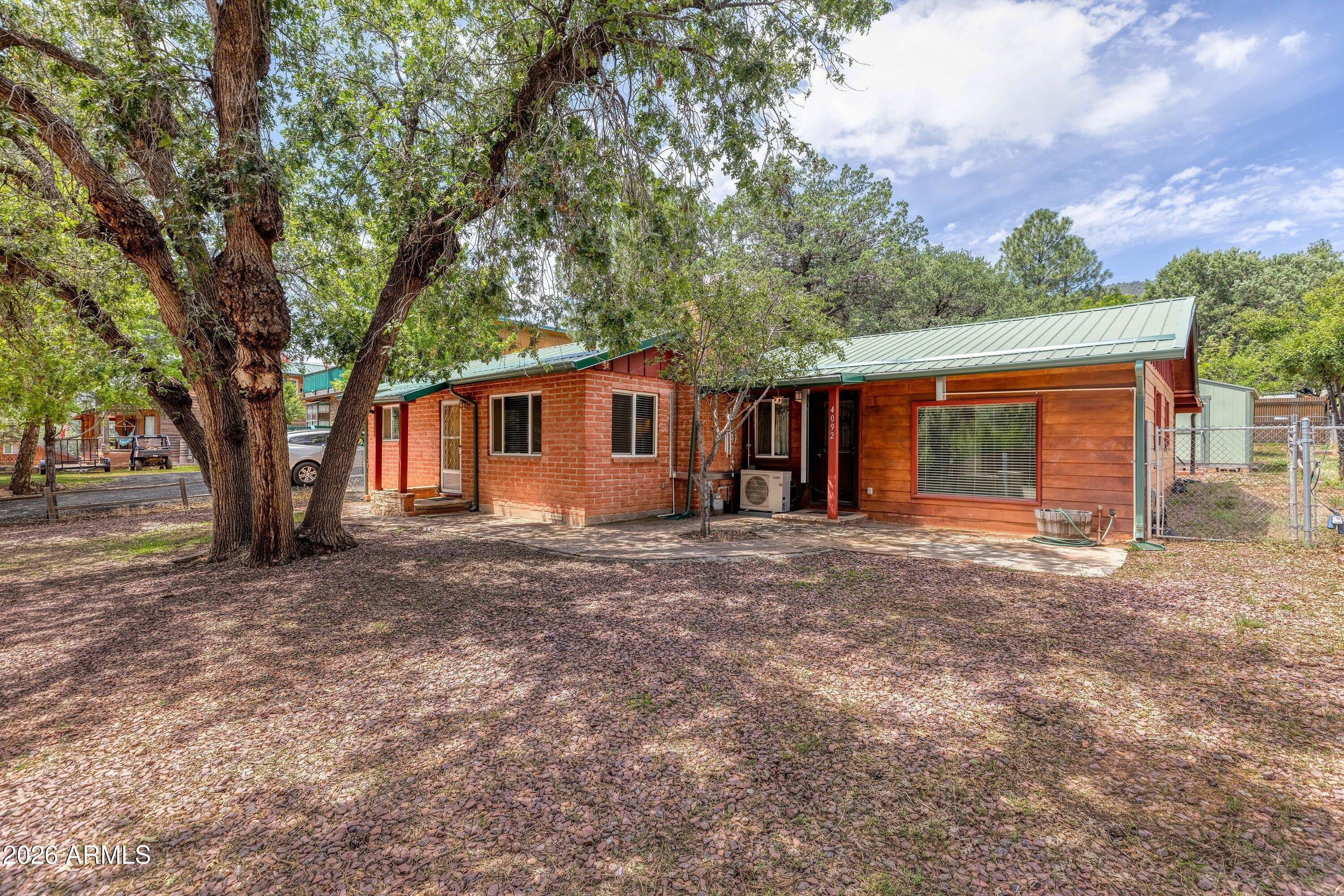 4092 N QUAIL Drive