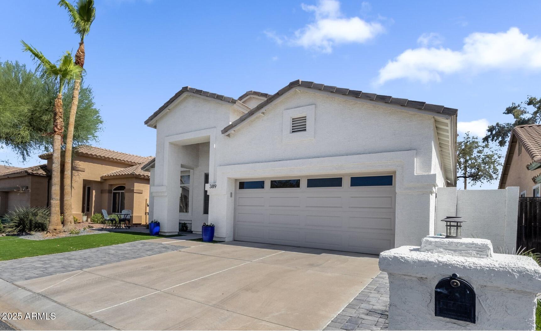 389 W FAIRWAY Place