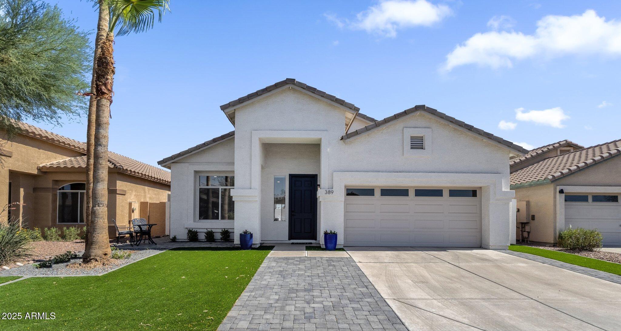 389 W FAIRWAY Place