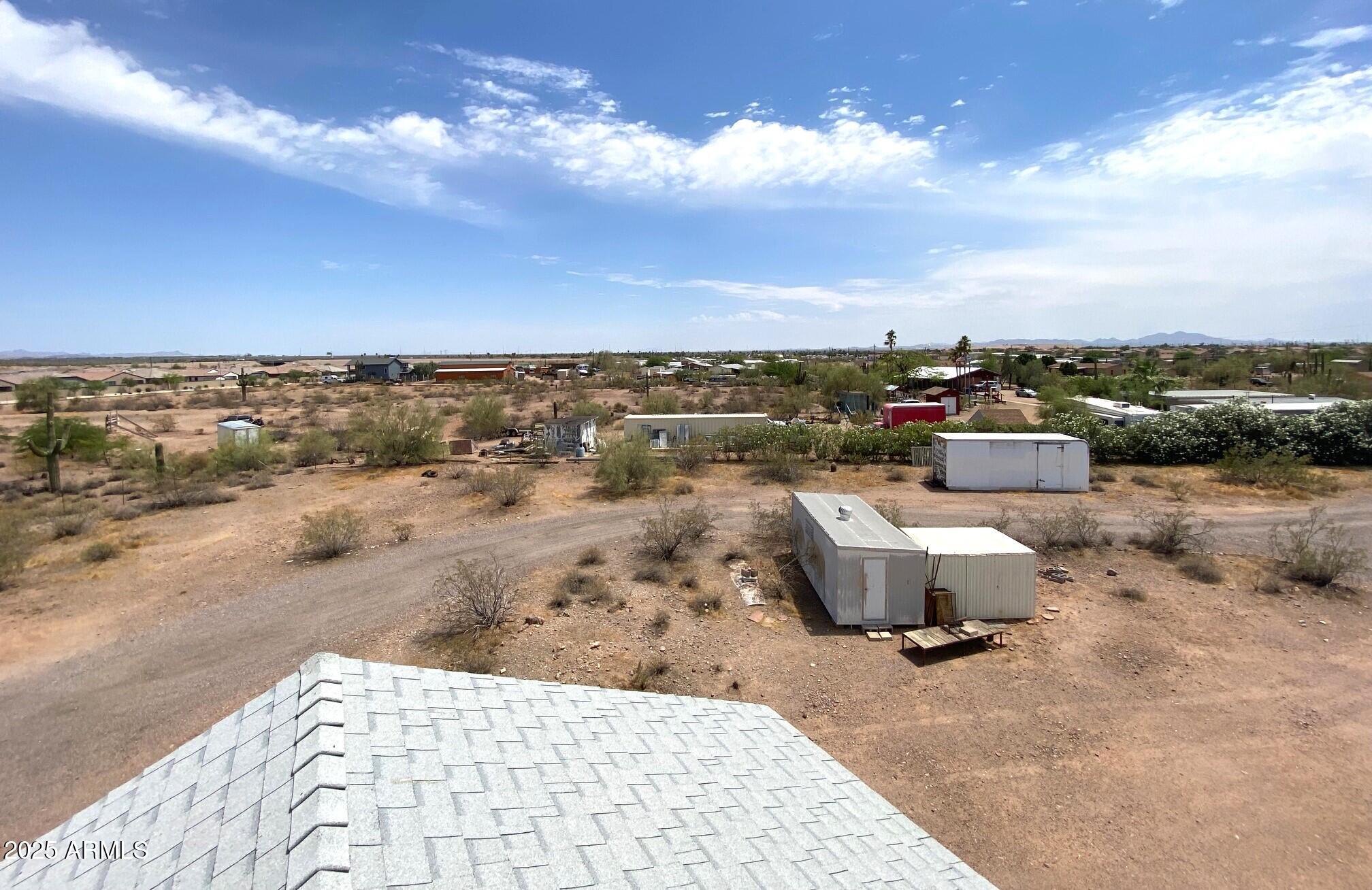 2435 S ACACIA Road -