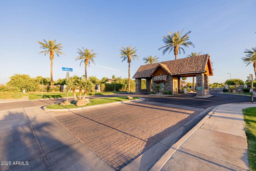 listing image 148