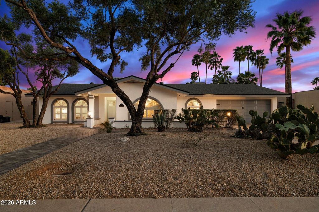 Photo of 5335 E Hillery Drive, Scottsdale, AZ 85254 (MLS # 6997502)