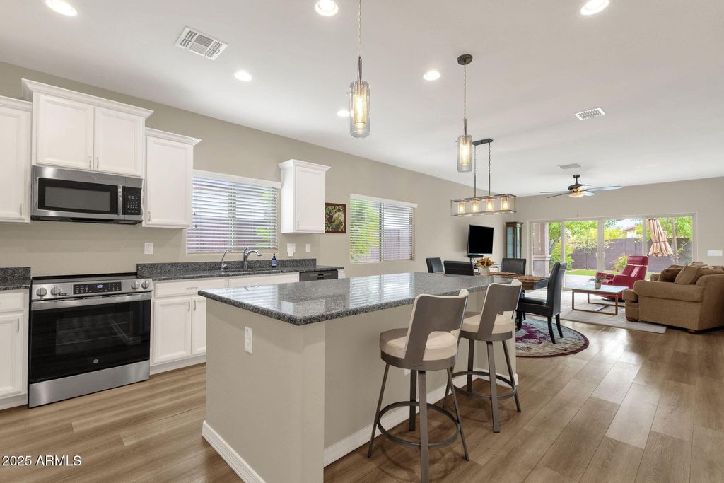 Photo of 873 W Sisso Tree Avenue, Queen Creek, AZ 85140 (MLS # 6934190)