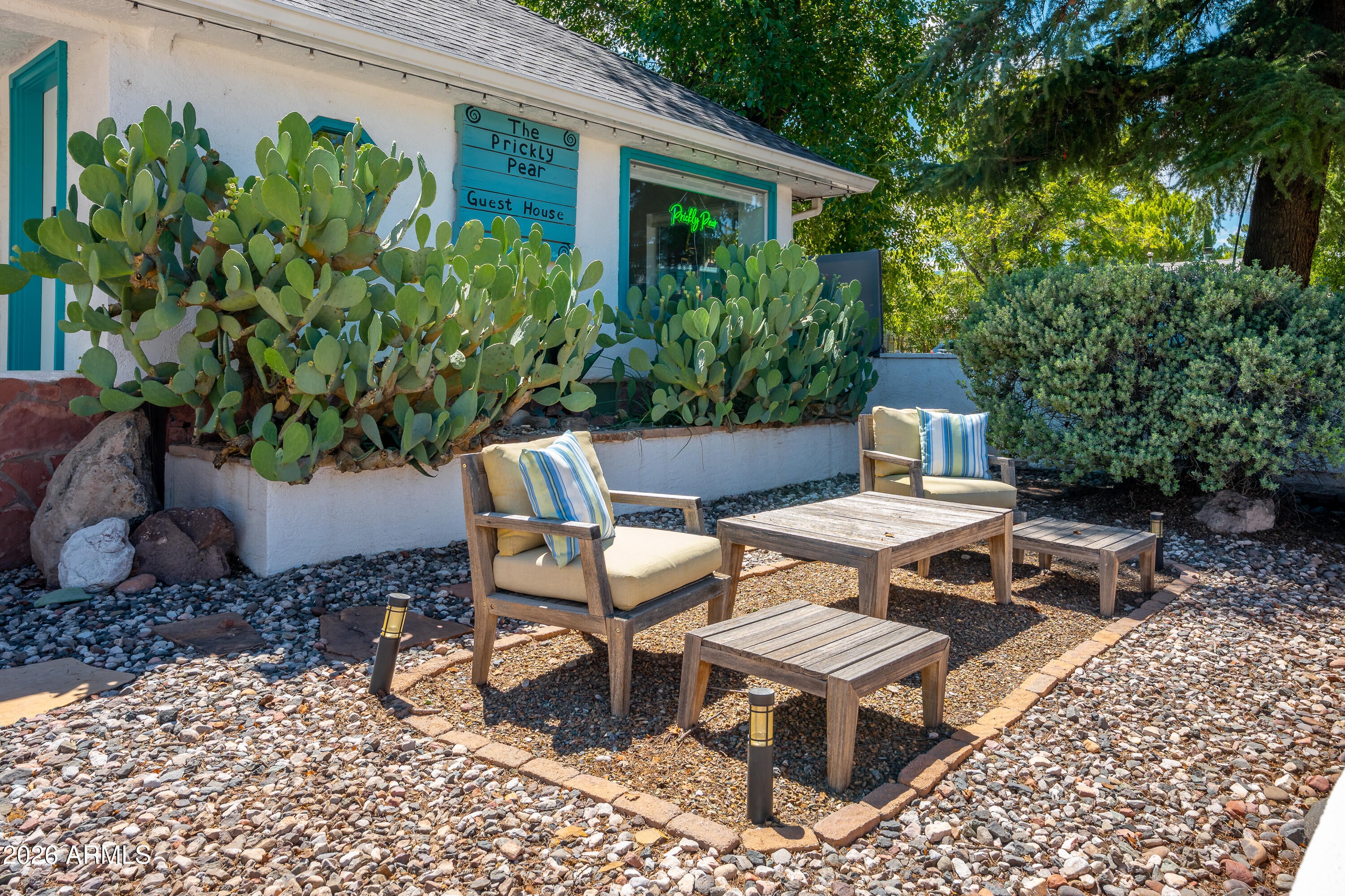 748 N MAIN Street