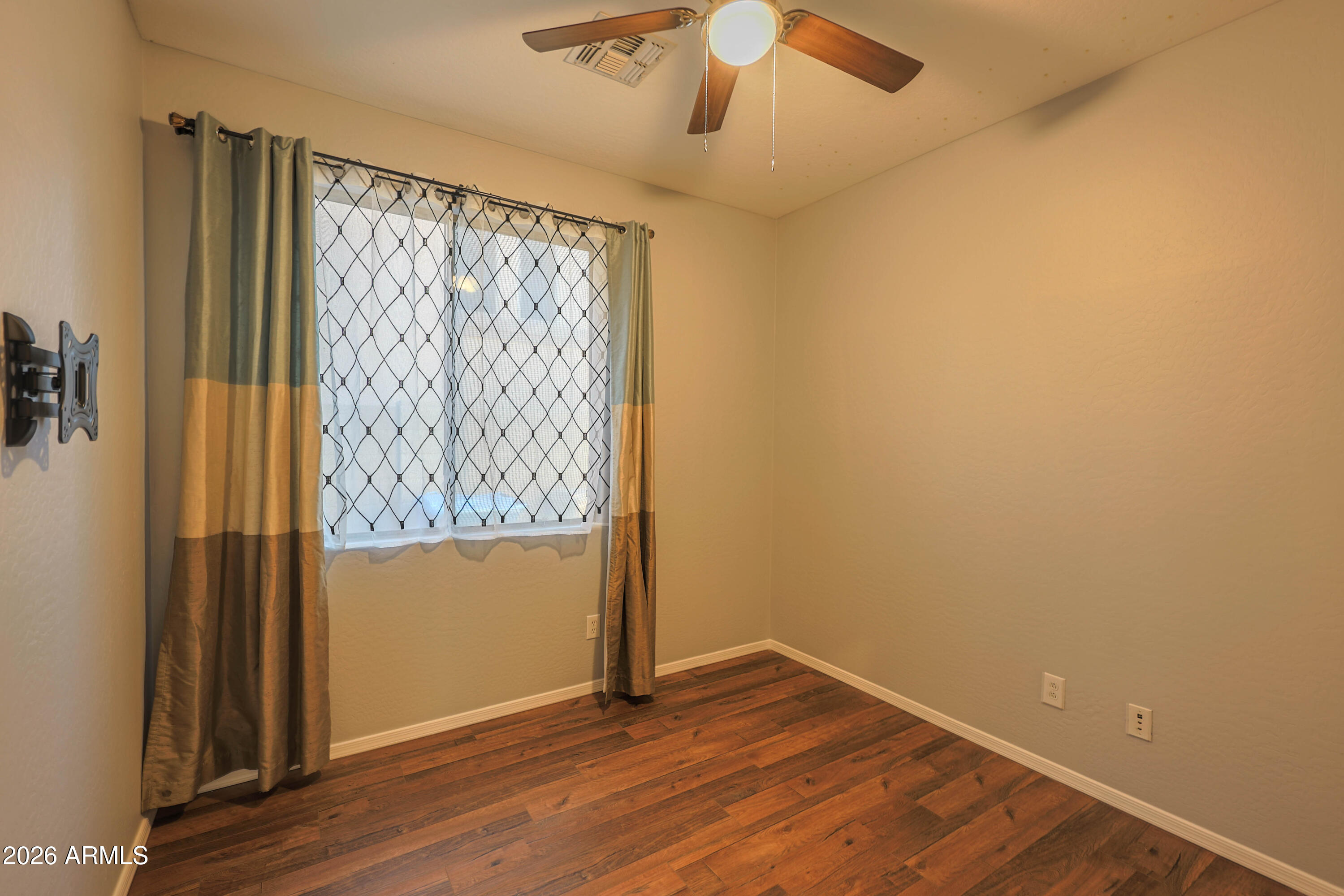 ANTHEM PARKSIDE - Residential
