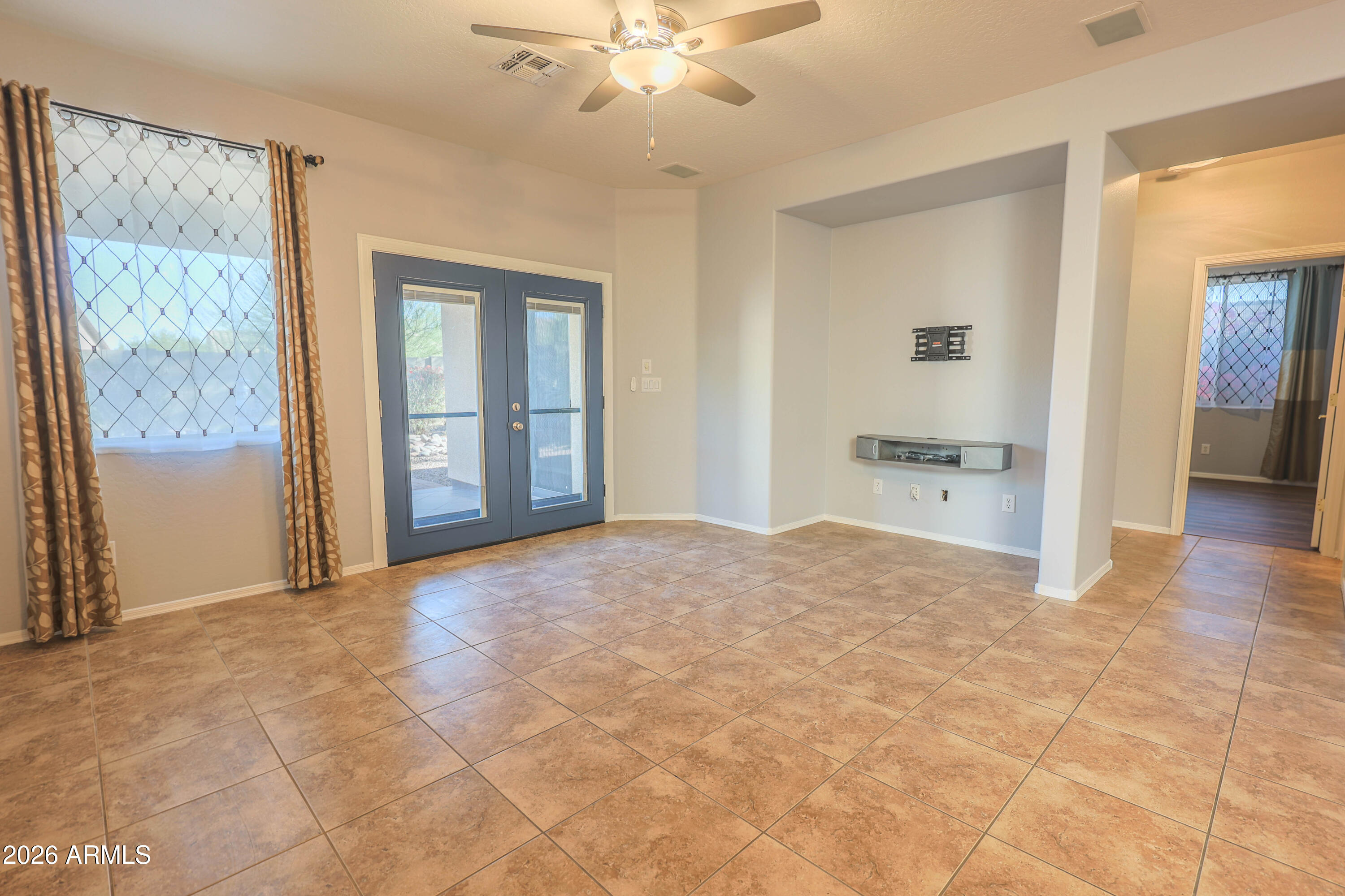 ANTHEM PARKSIDE - Residential