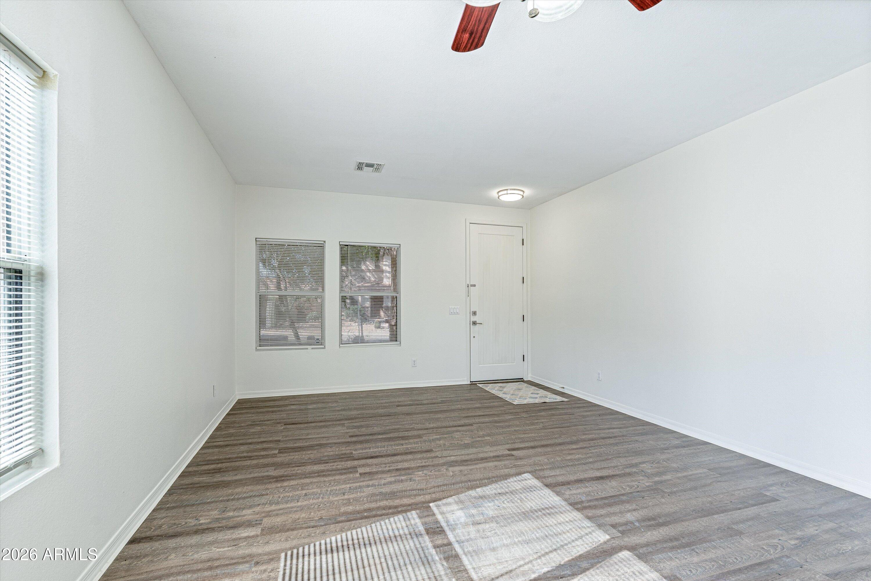 304 E WESTERN HEMLOCK Place