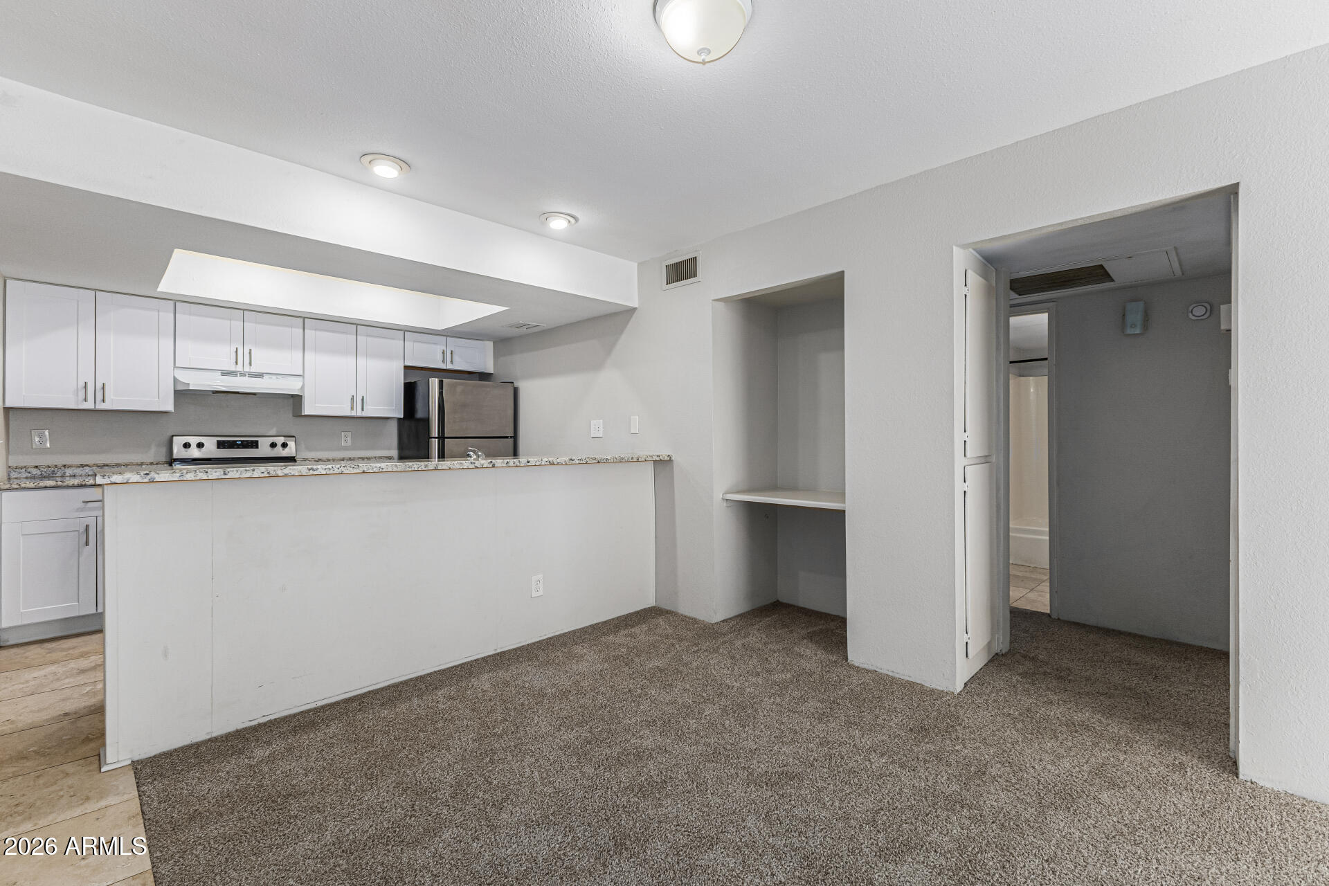 1920 W LINDNER Avenue 210