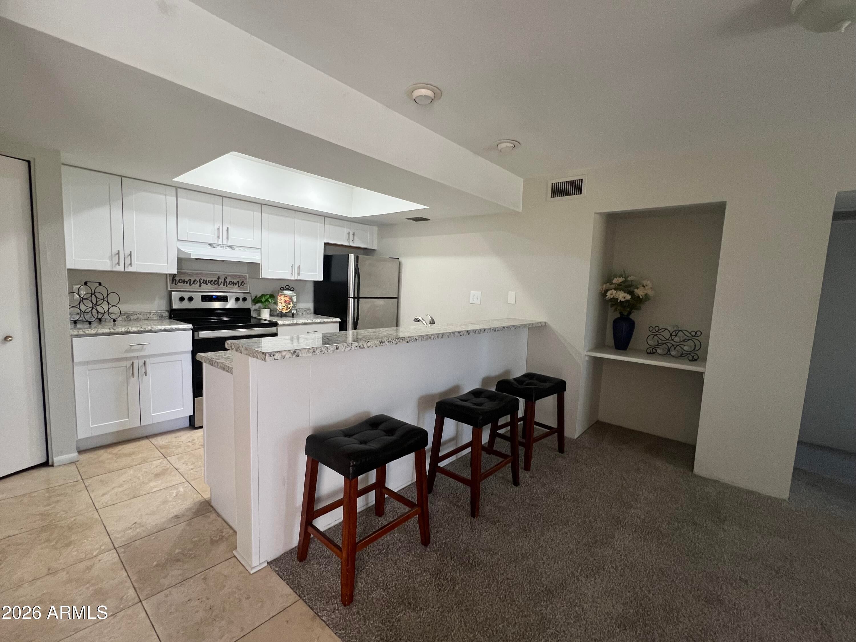 1920 W LINDNER Avenue 210