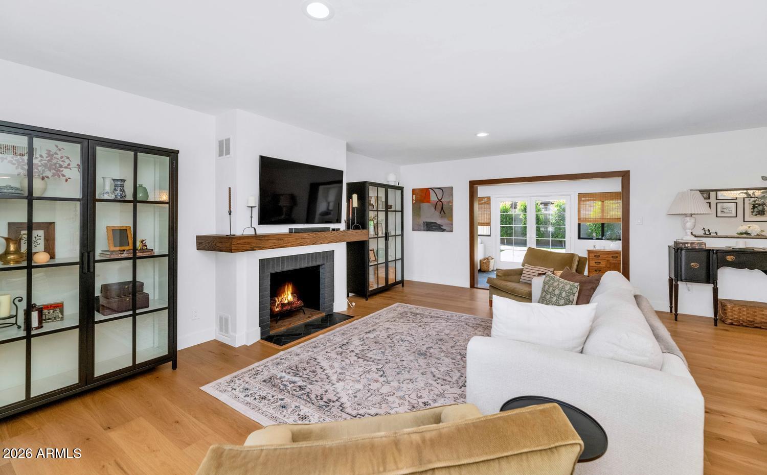 103 W PALMCROFT Drive