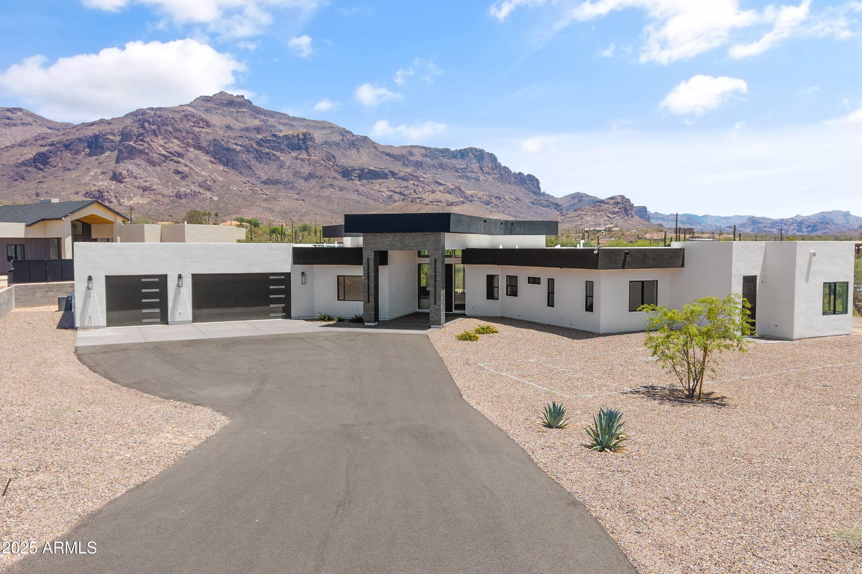 3525 S KINGS RANCH Court