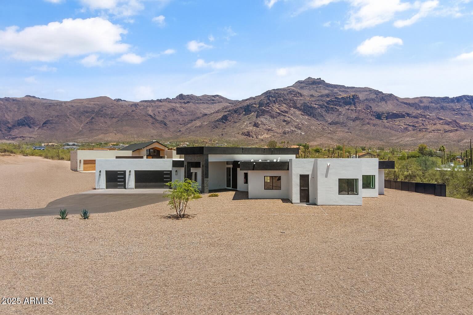 3525 S KINGS RANCH Court