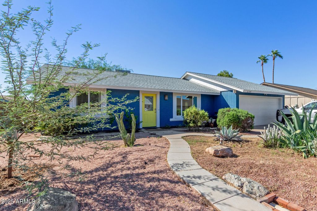 Photo of 2109 E Cindy Street, Chandler, AZ 85225 (MLS # 6933874)