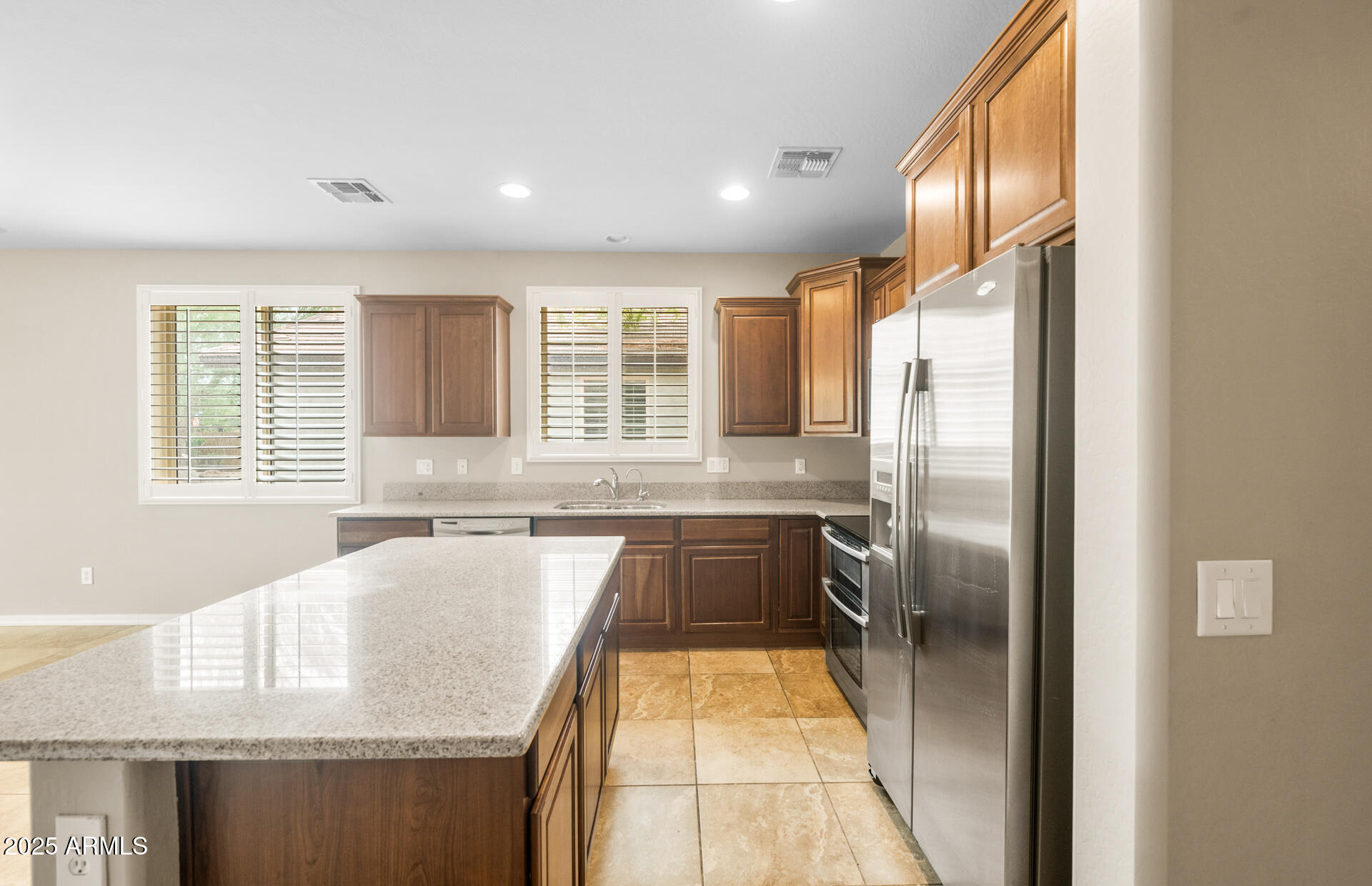 3959 N HIDDEN CANYON Drive