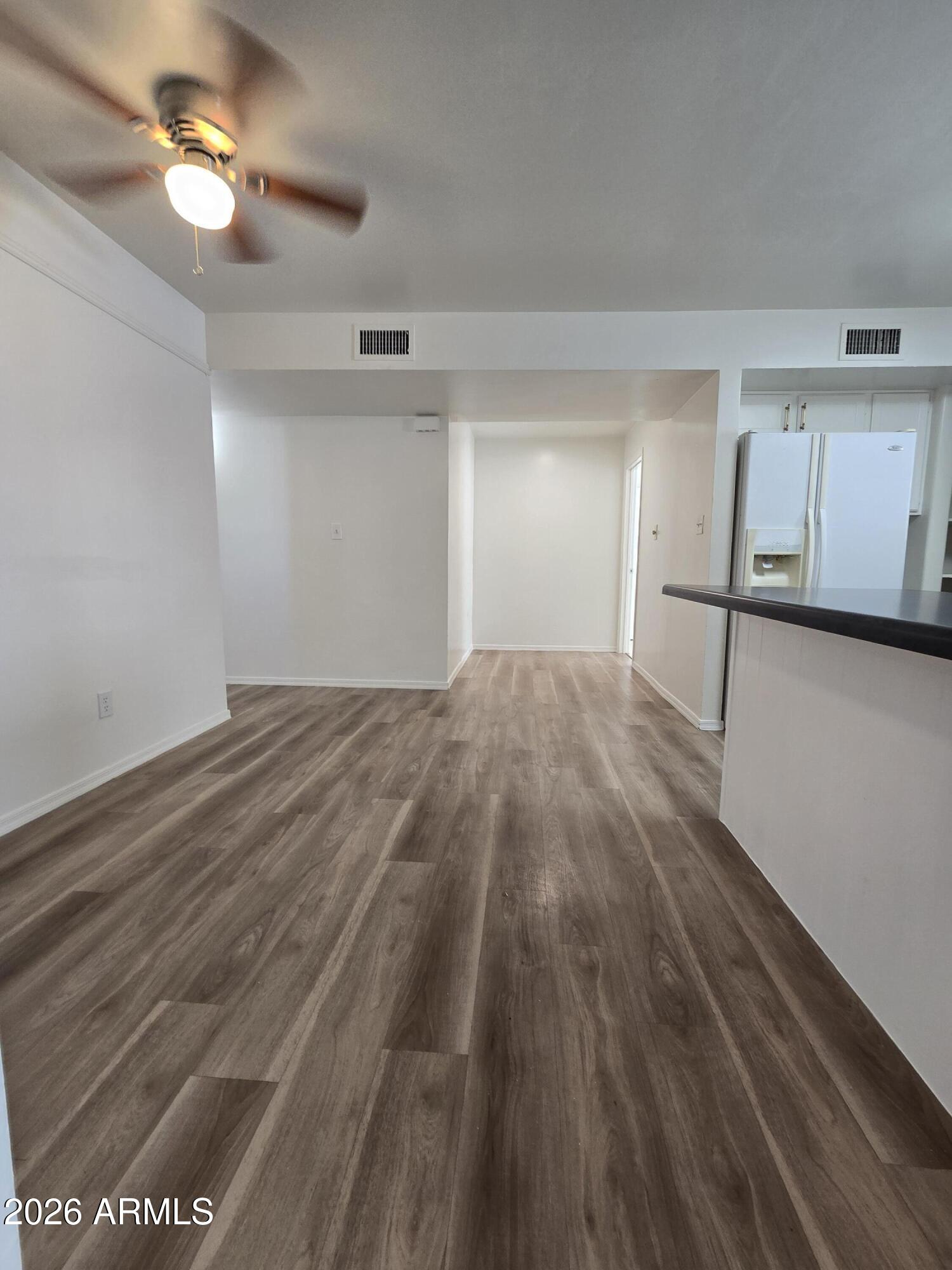 258 E JUNIPER Street