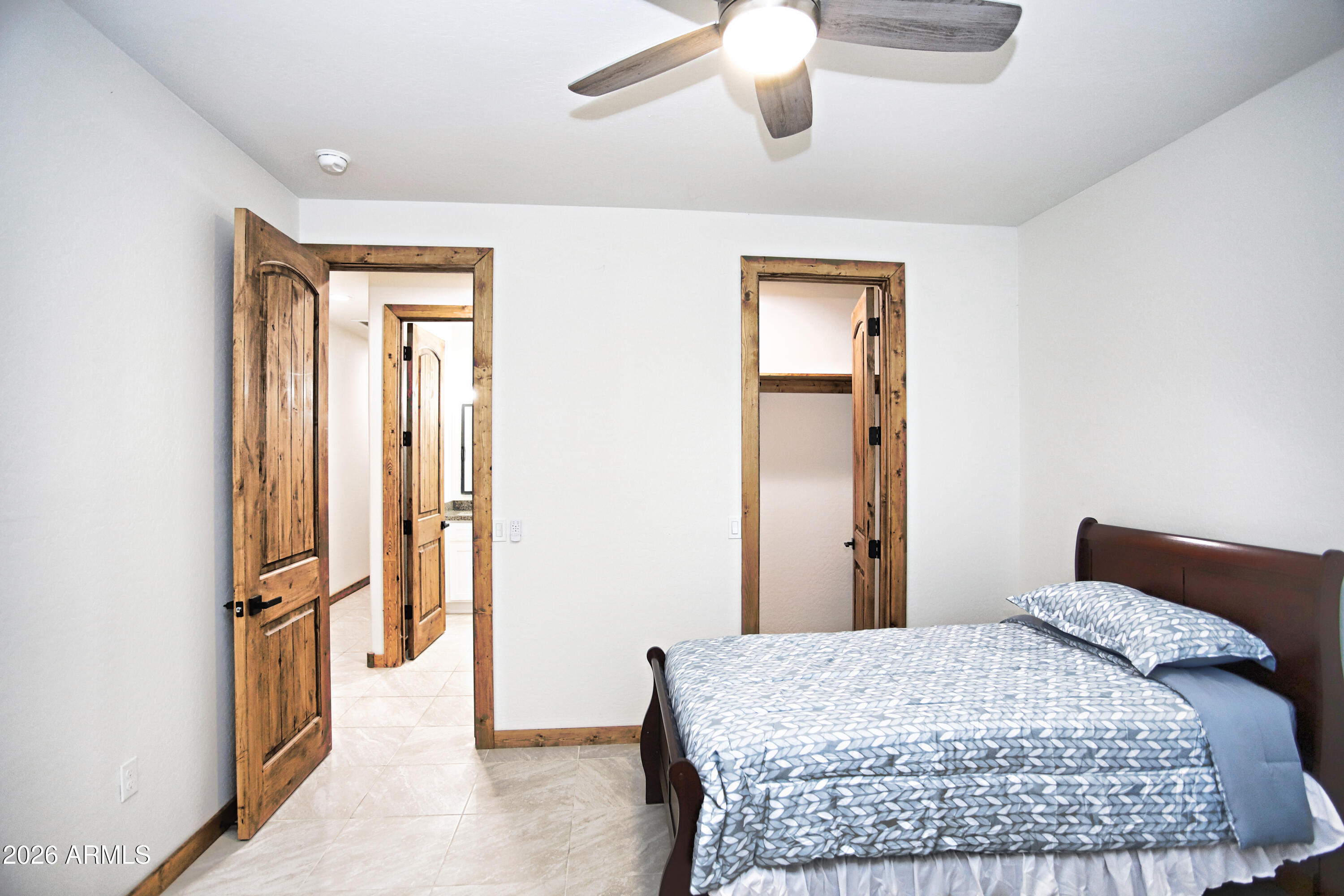 LAS MONTANAS UNIT I - Residential