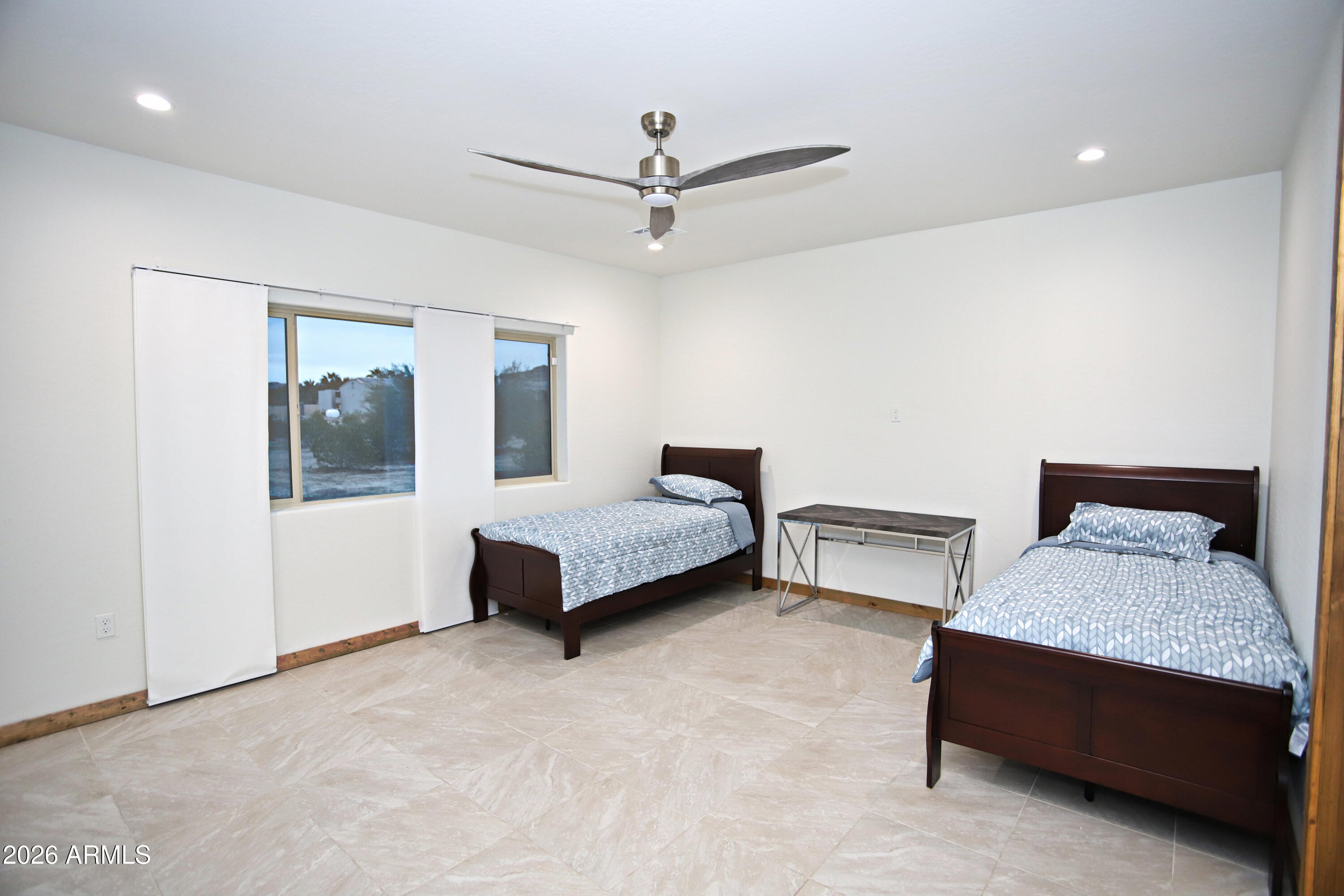 LAS MONTANAS UNIT I - Residential