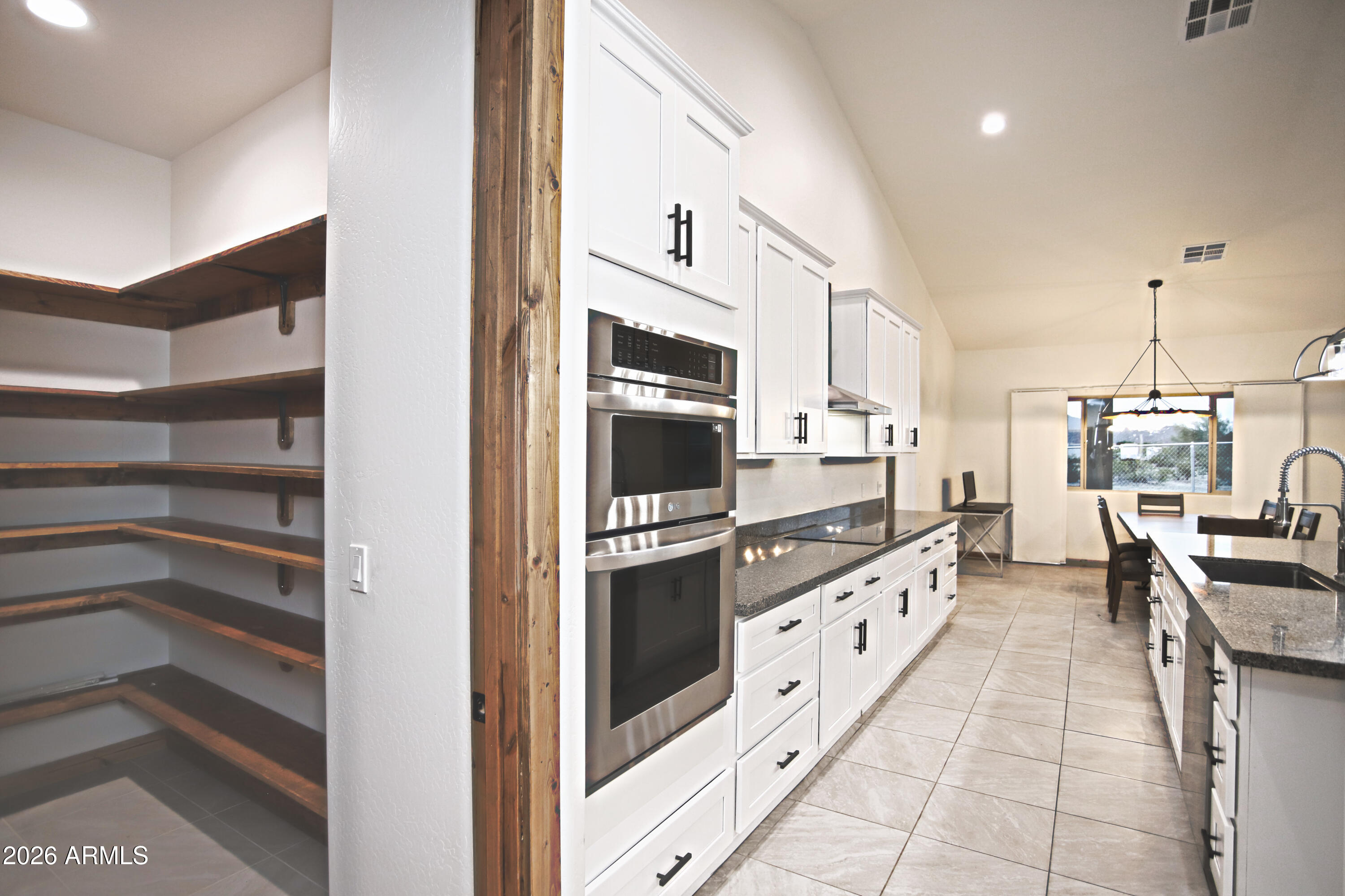 LAS MONTANAS UNIT I - Residential