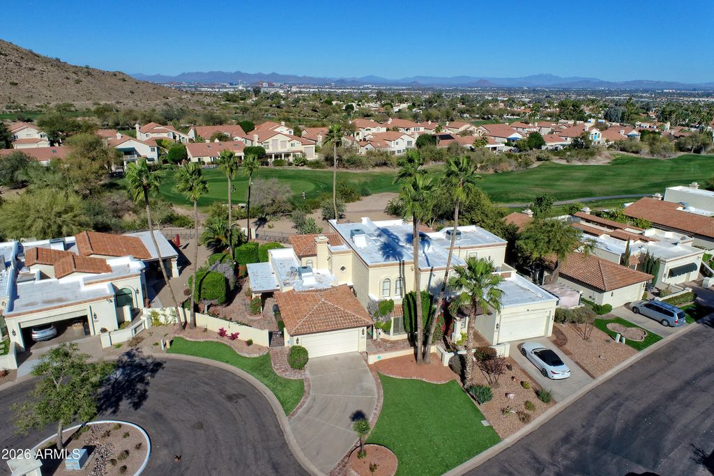 Photo of 4610 E Monte Way, Phoenix, AZ 85044 (MLS # 7013562)