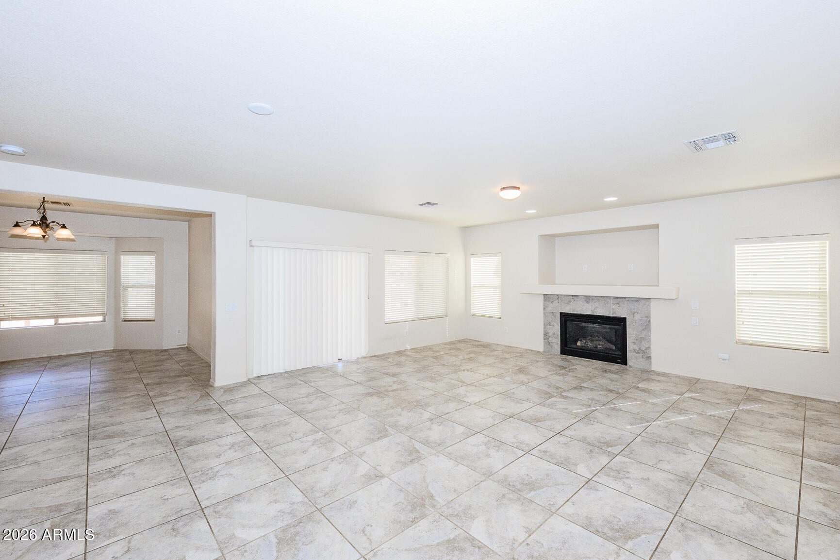 CHAPARRAL VILLAGE NORTH 6A - Residential