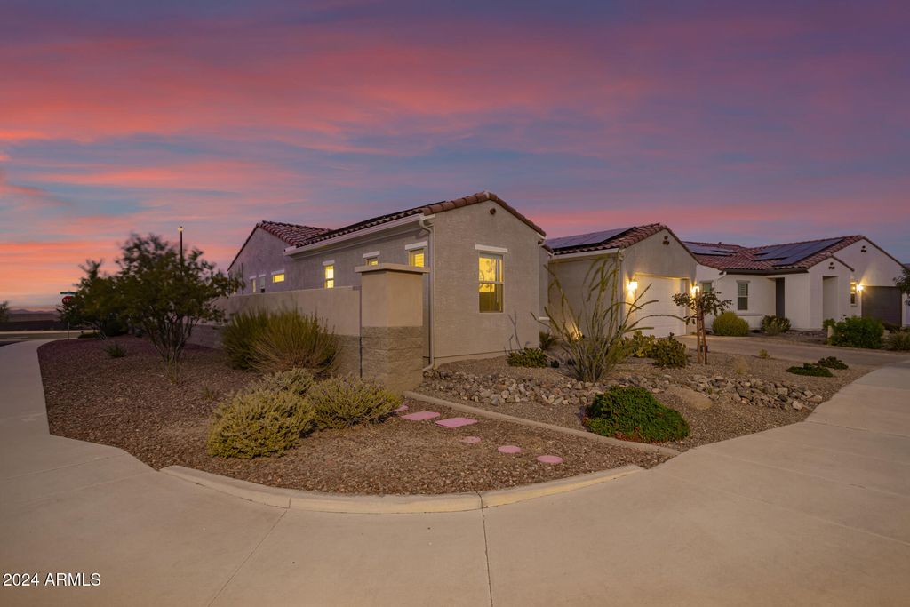 Photo of 16426 S 180th Drive, Goodyear, AZ 85338 (MLS # 6947279)