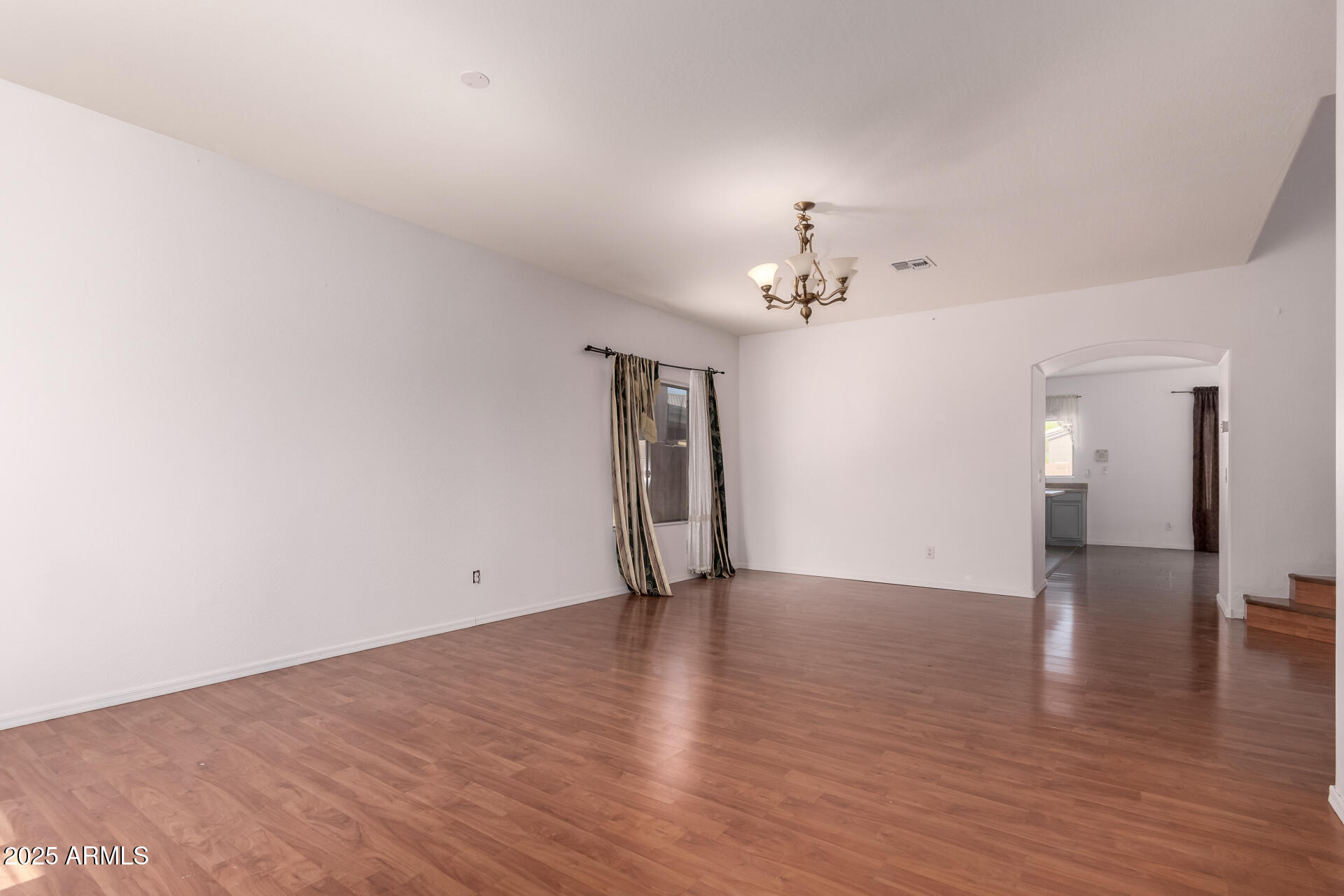 42796 W WILD HORSE Trail