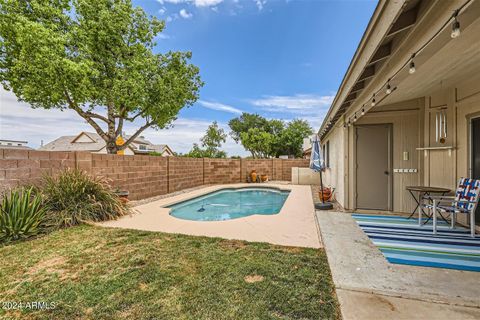 Single Family Residence in Phoenix AZ 15608 38TH Place 20.jpg