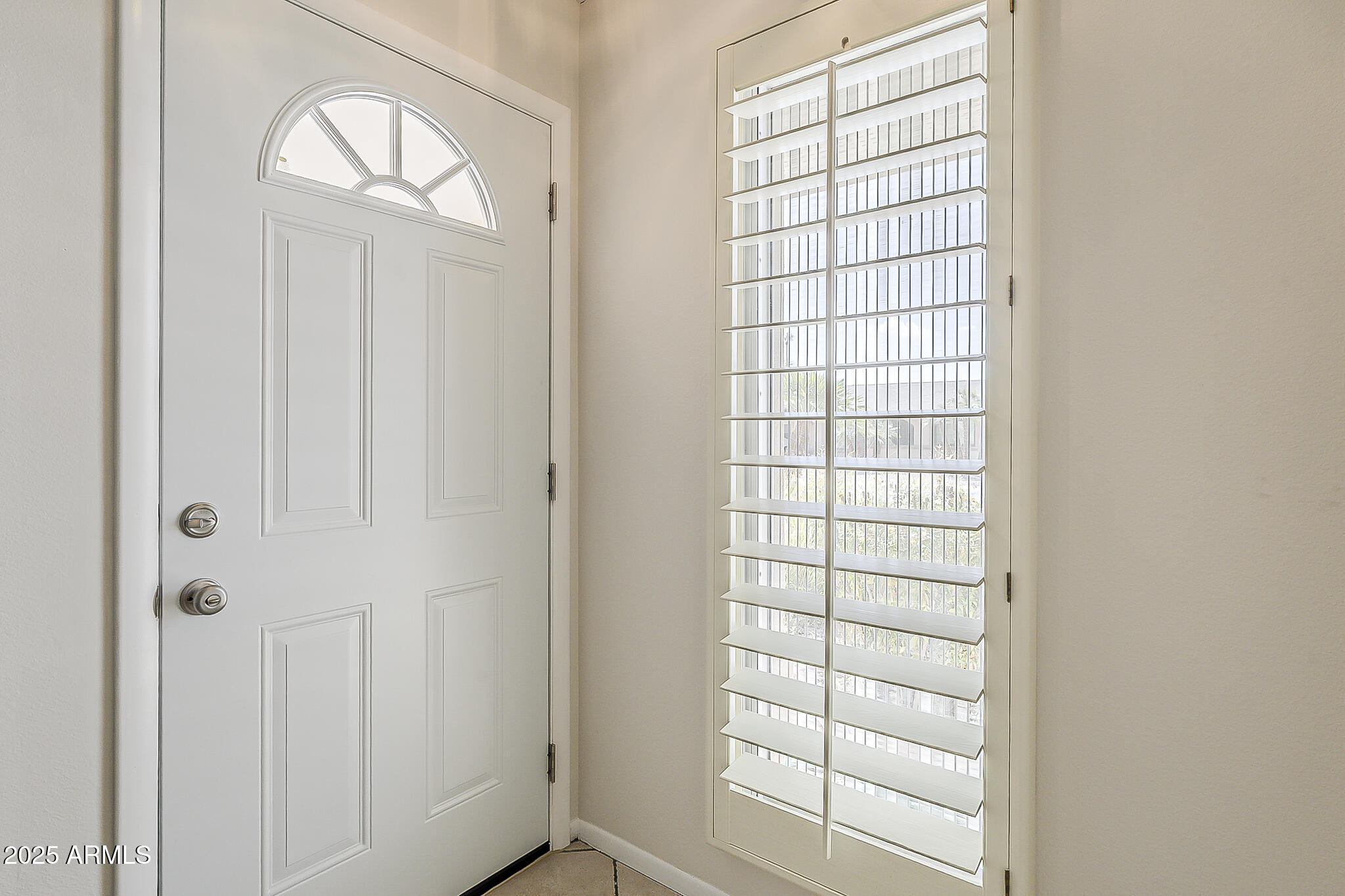 10514 W WILLOWCREEK Circle