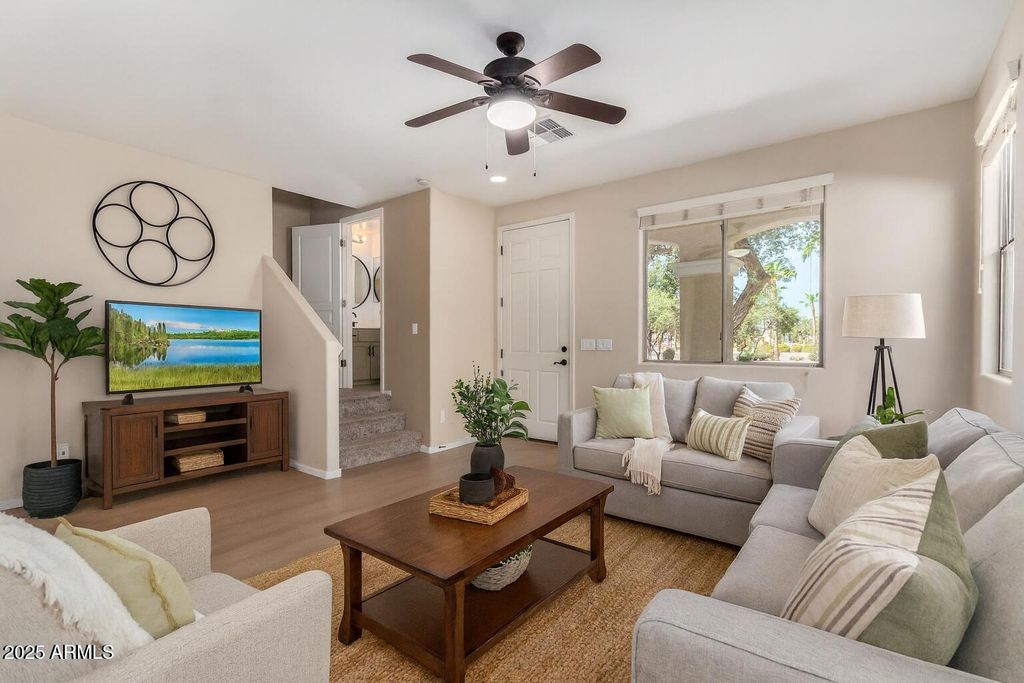 Photo of 84 E Palomino Drive, Gilbert, AZ 85296 (MLS # 6914051)