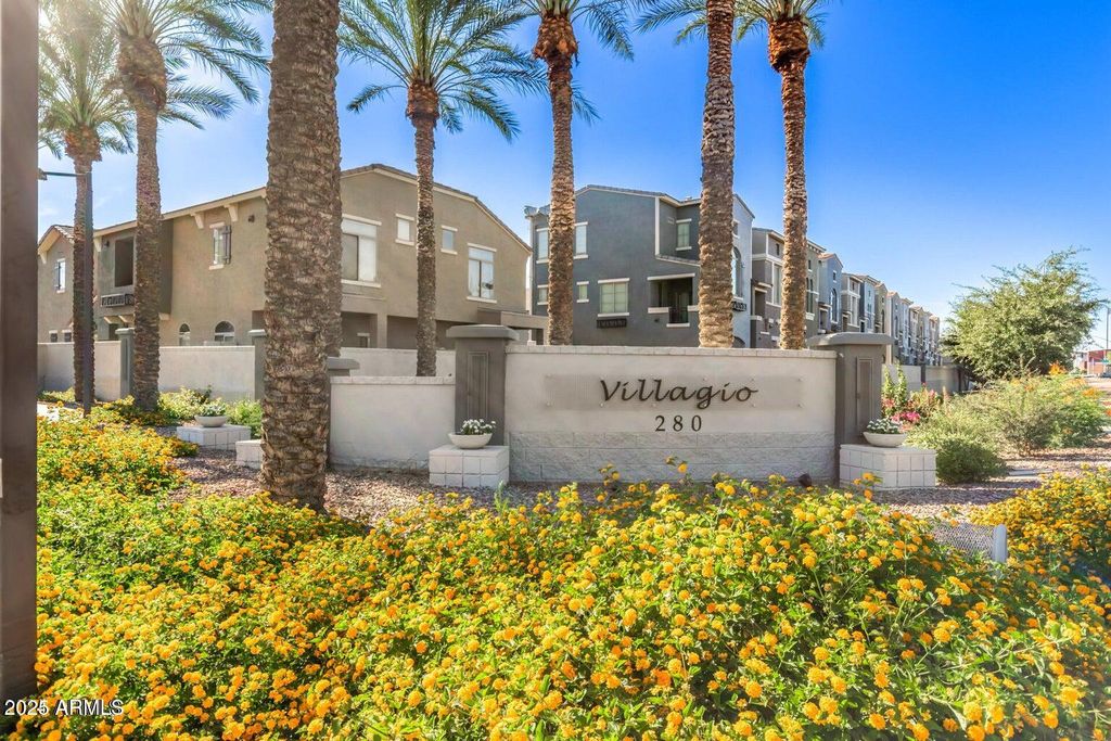 Photo of 2402 E 5th Street #1402, Tempe, AZ 85288 (MLS # 6976993)