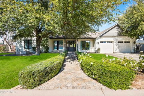 Photo of 6114 E Calle Del Paisano, Scottsdale, AZ 85251 (MLS # 6981392)