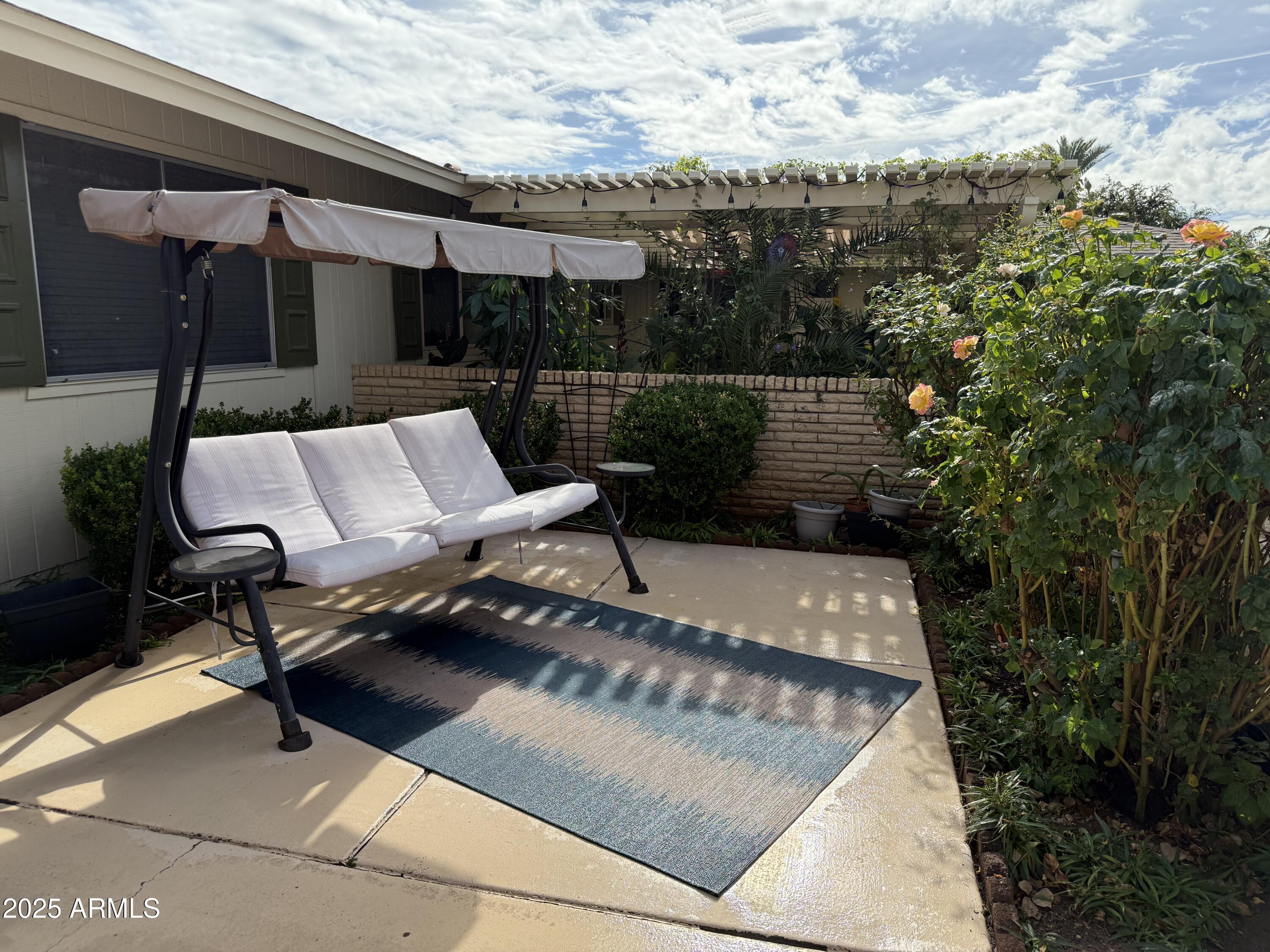 10208 W KINGSWOOD Circle