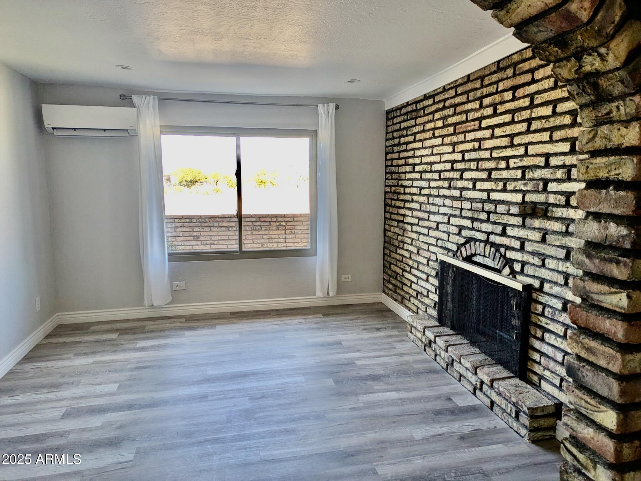 32141 W San Lorenzo Drive