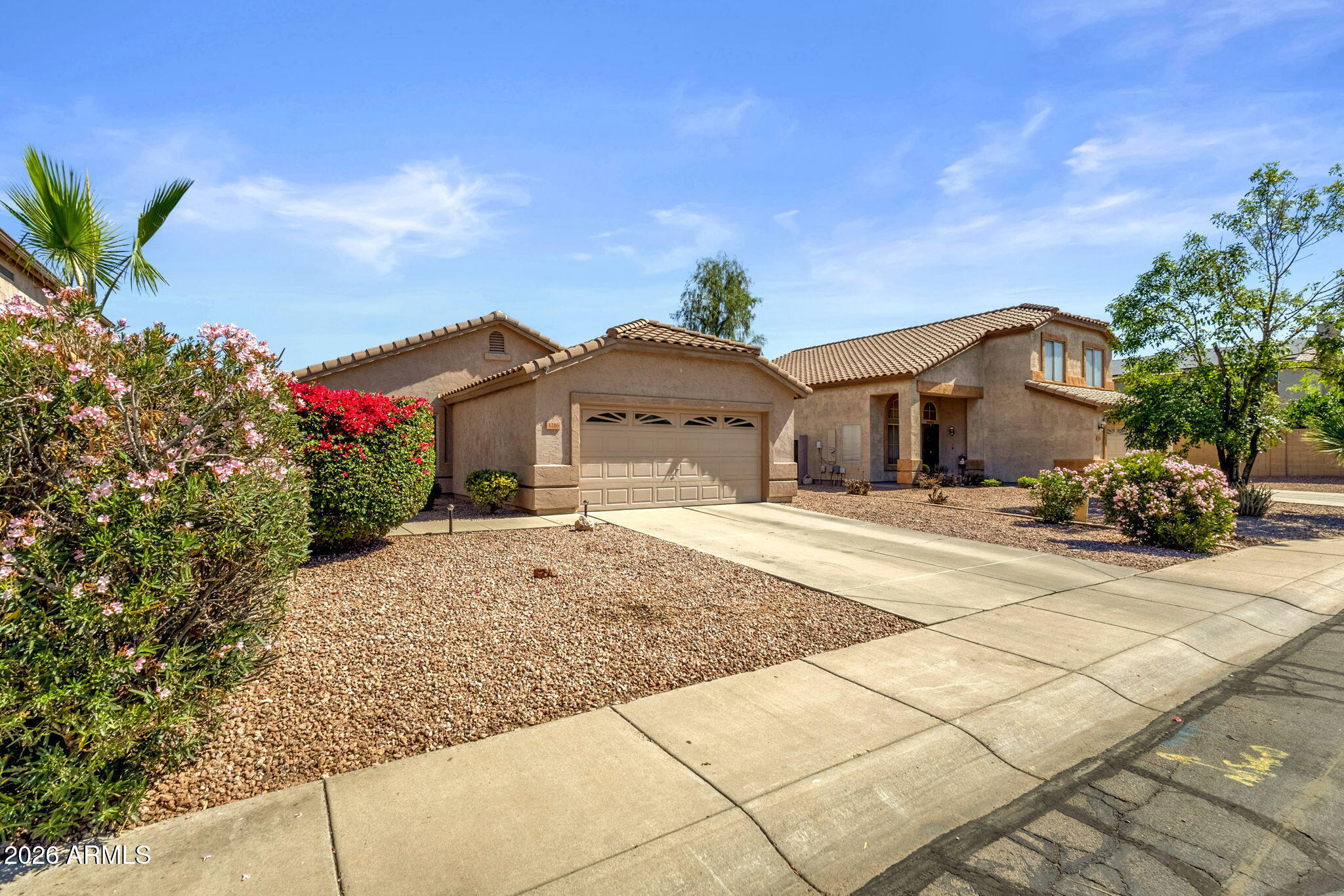 1216 W PINON Avenue