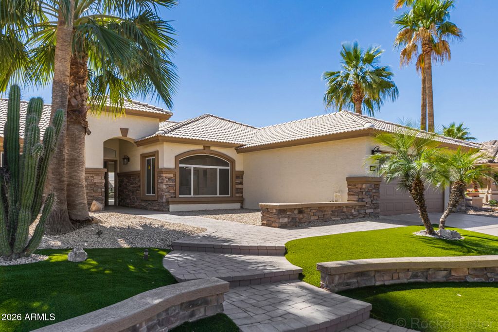 Photo of 15055 W Catalina Drive, Goodyear, AZ 85395 (MLS # 7001769)