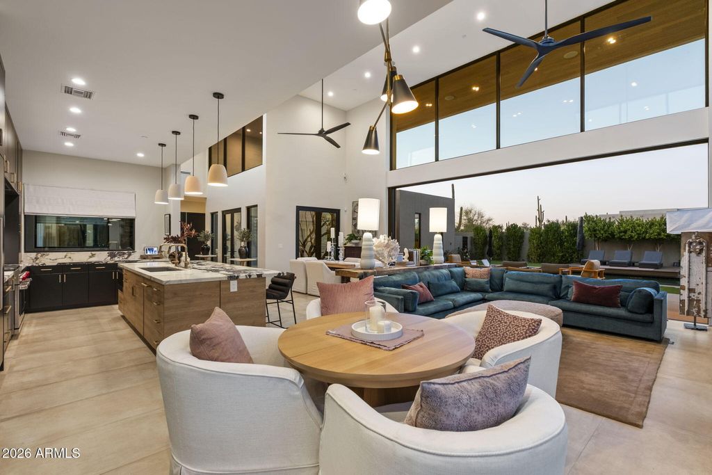 Photo of 6402 E Lomas Verdes Drive #1, Scottsdale, AZ 85266 (MLS # 6977945)