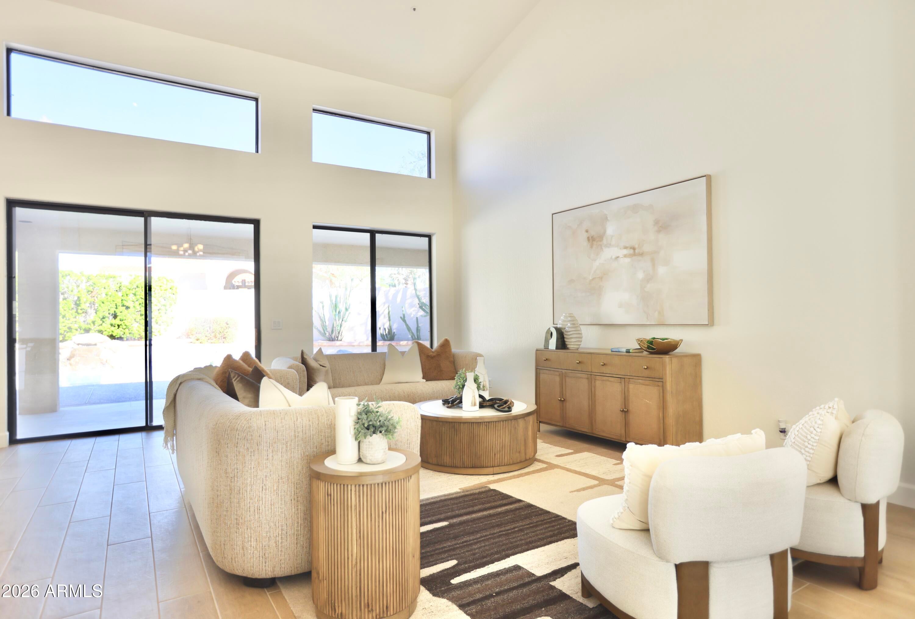 10923 E BELLA VISTA Drive