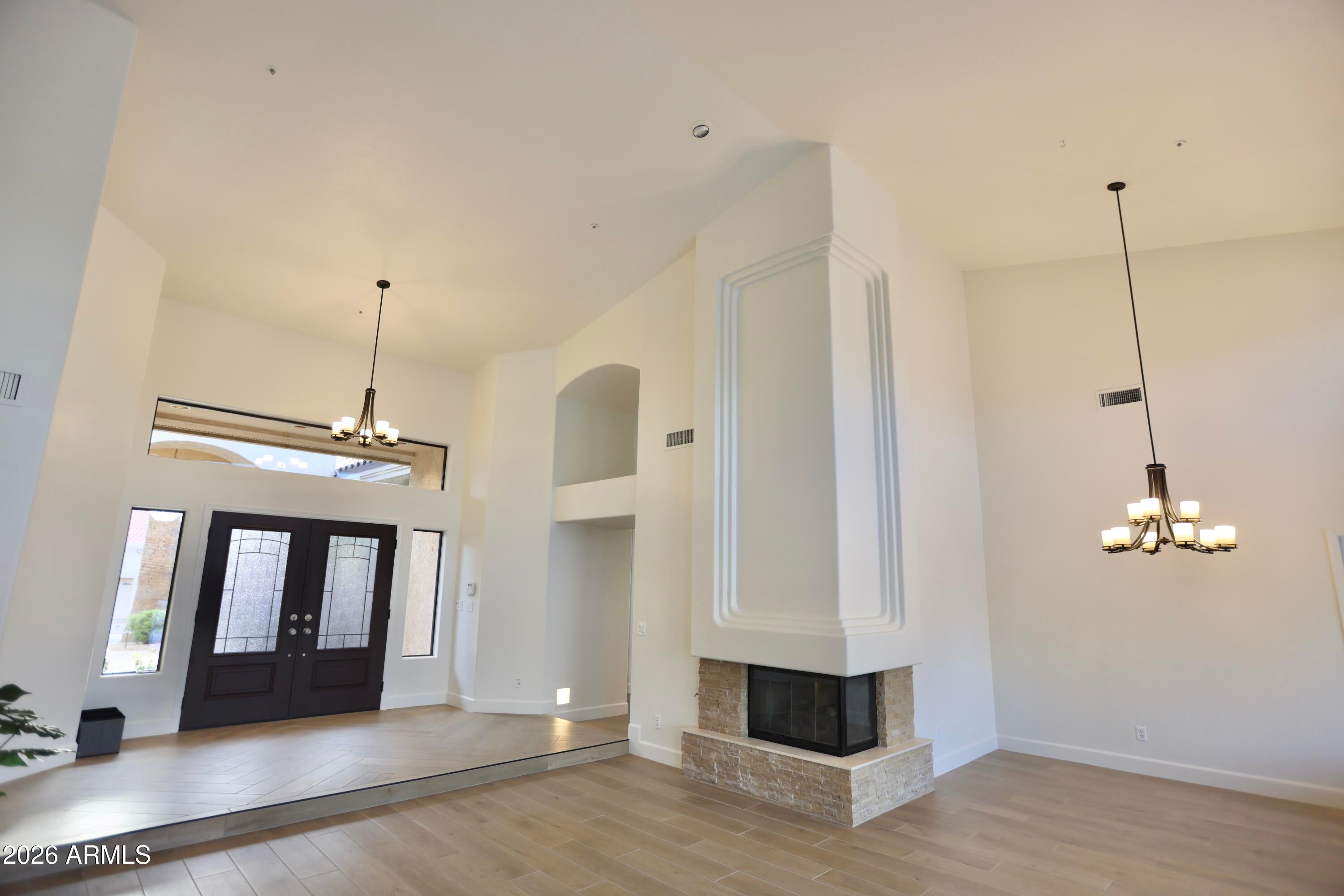 10923 E BELLA VISTA Drive