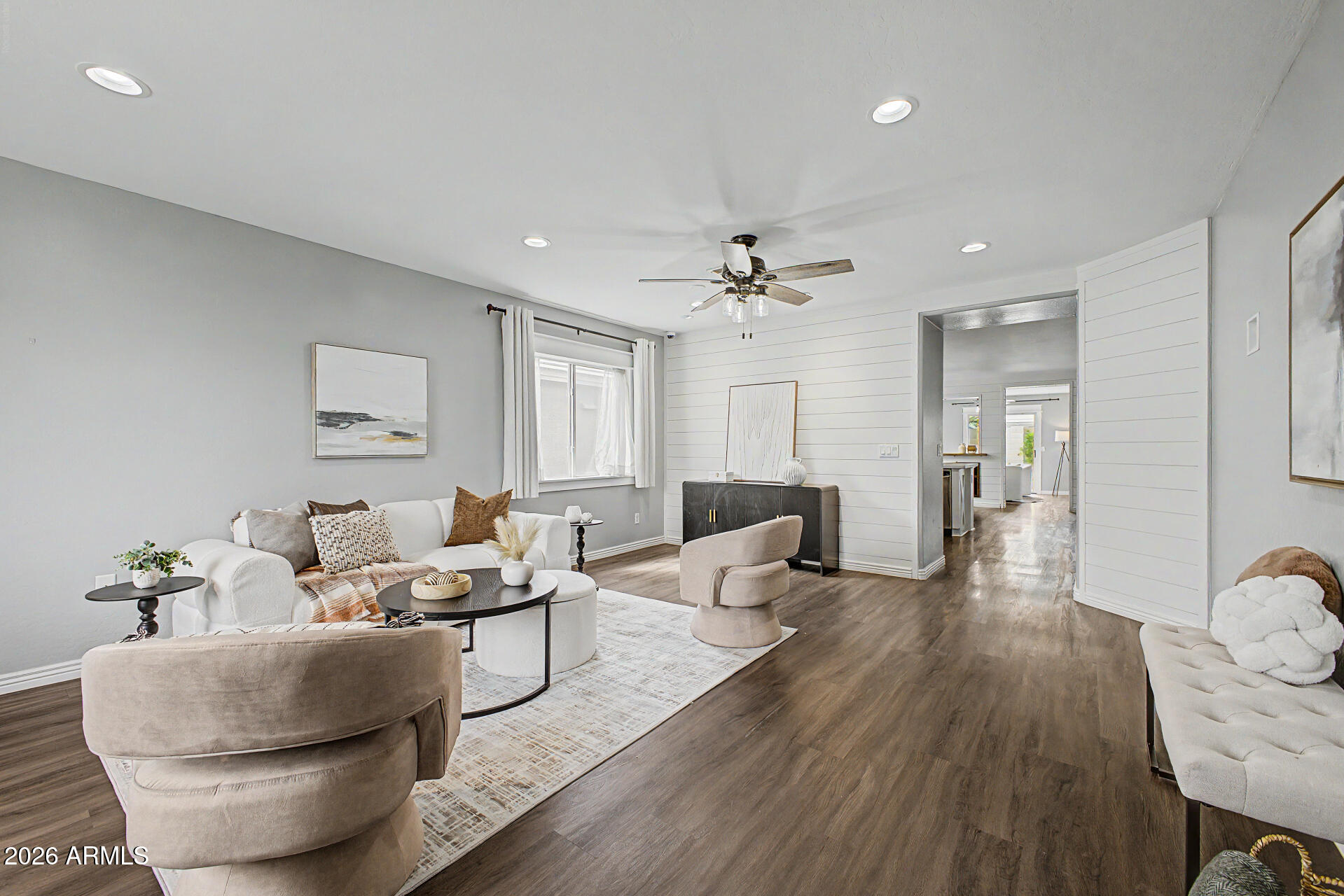 11584 W OGLESBY Avenue