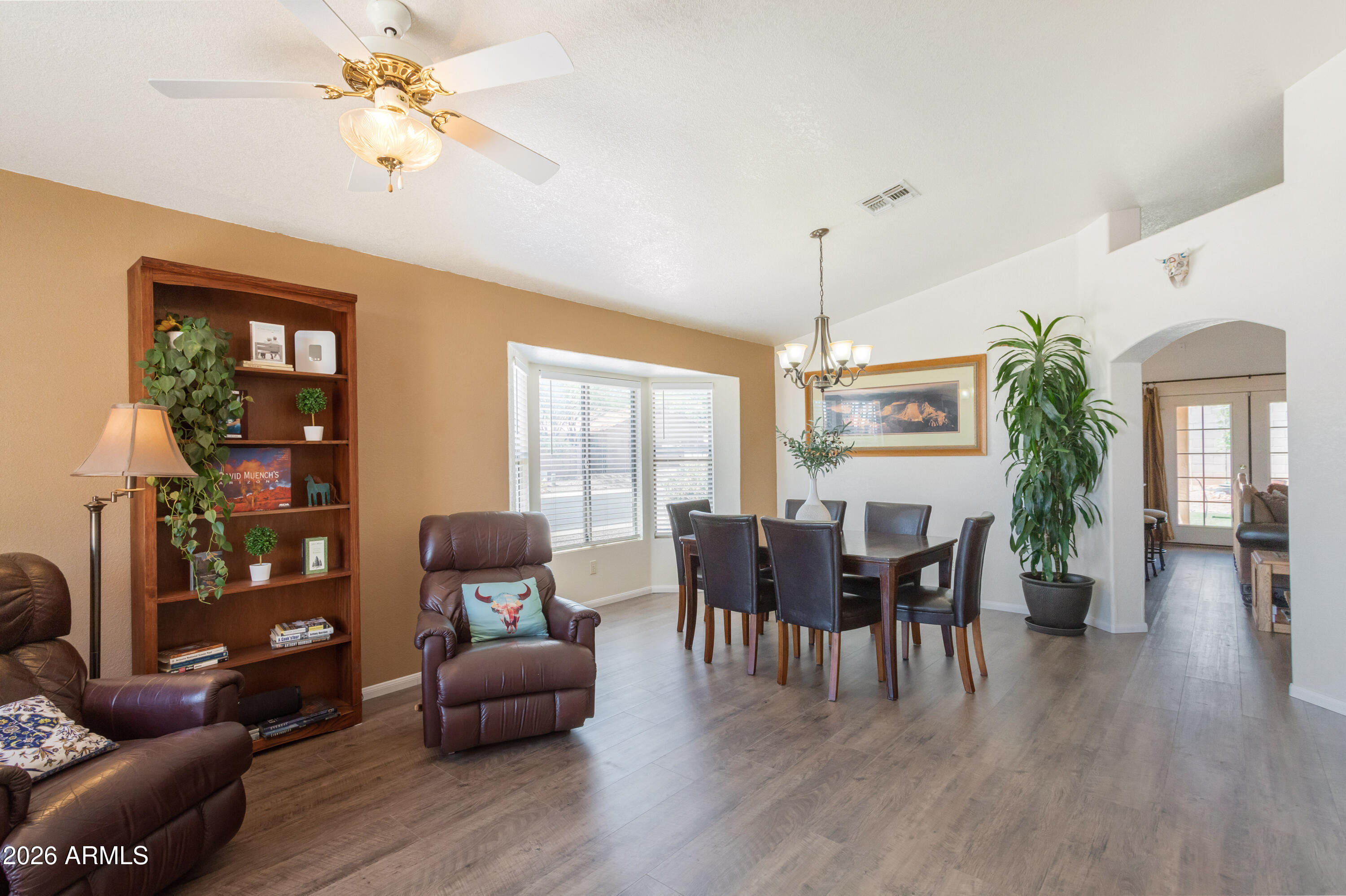 3792 VIA LAS PAMPAS --