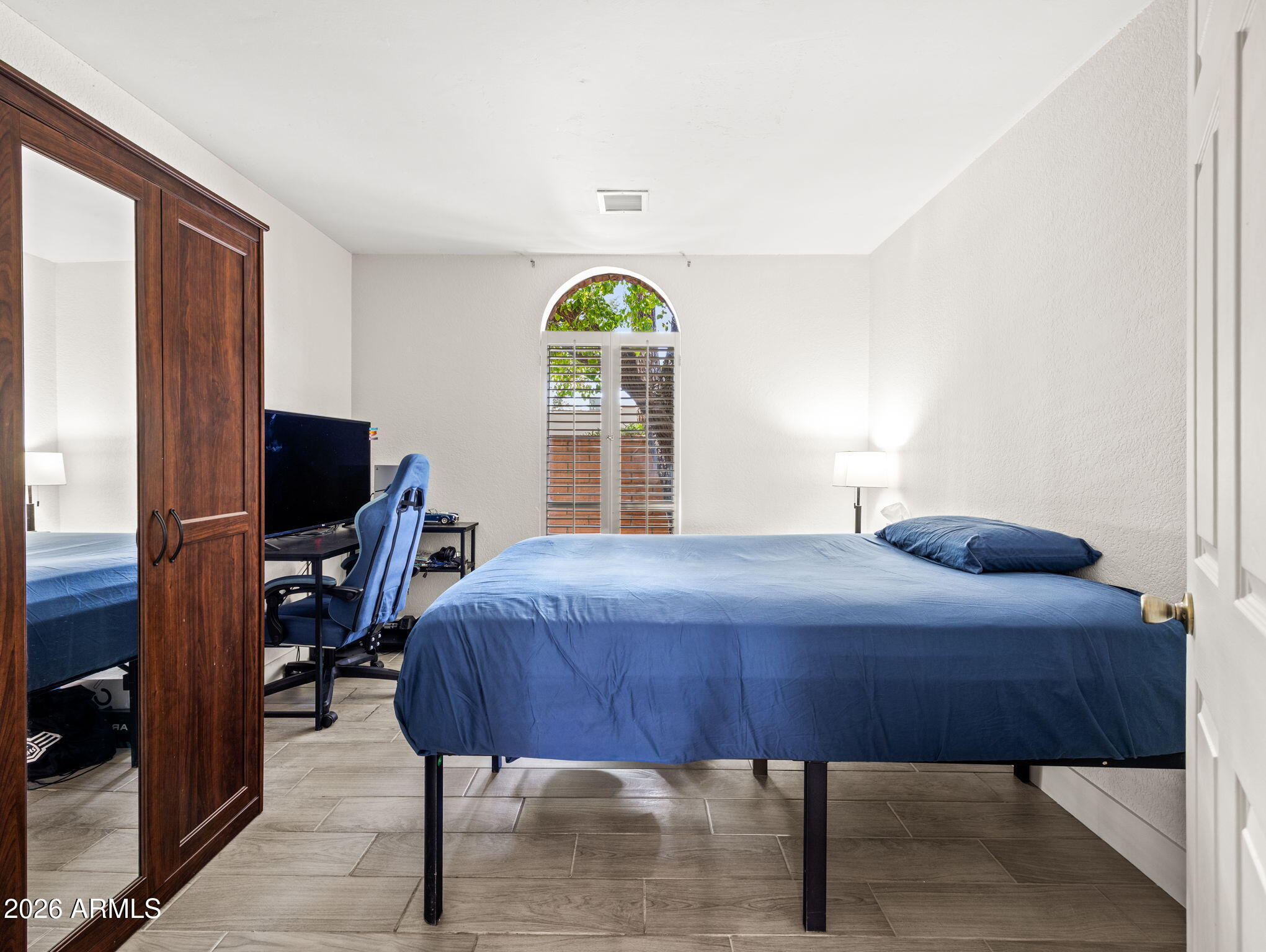 MONTEBELLO EAST TOWNHOMES - Residential