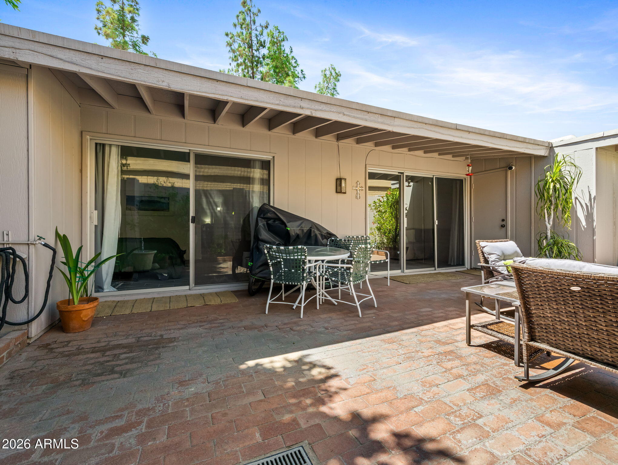 MONTEBELLO EAST TOWNHOMES - Residential
