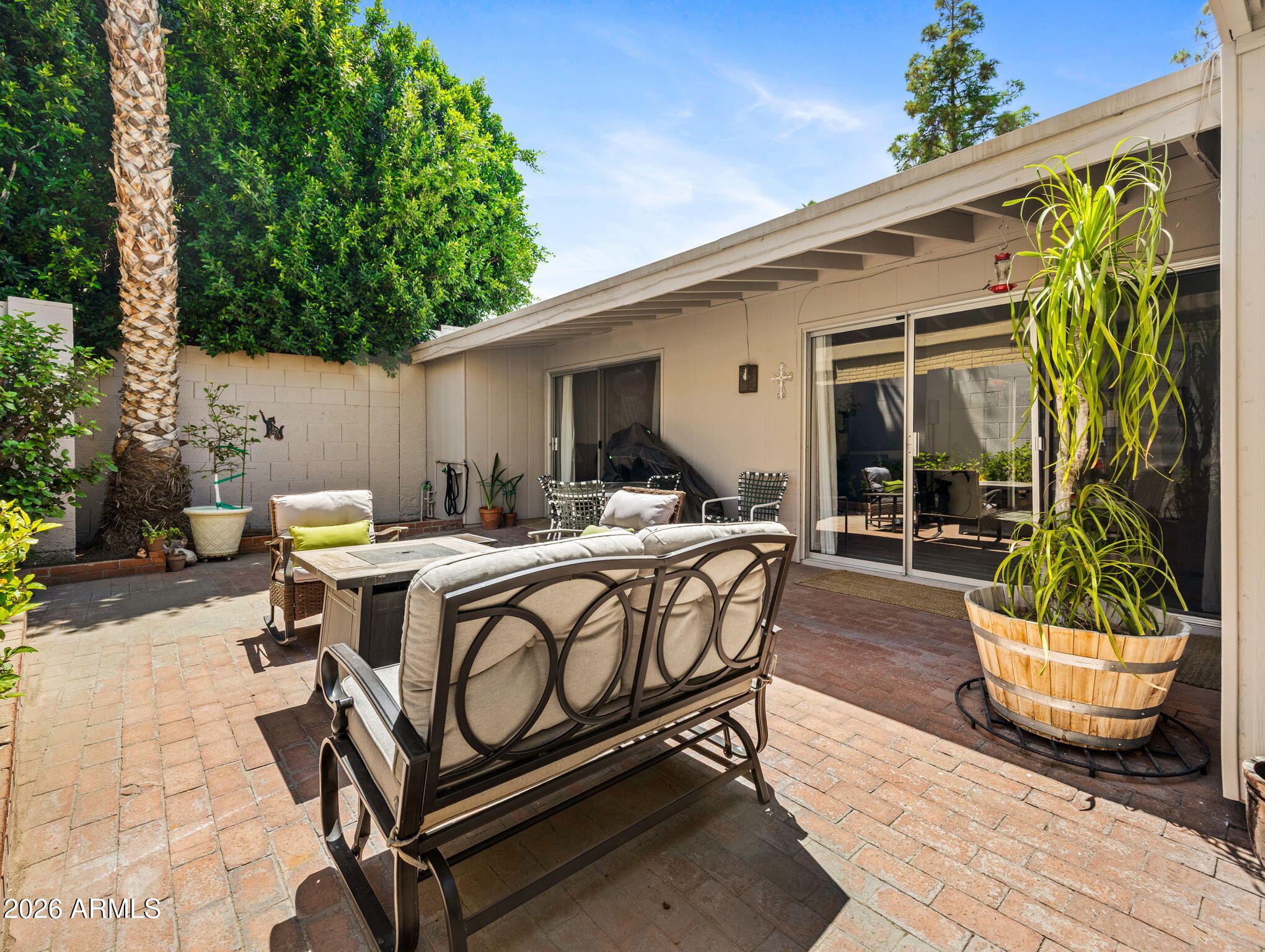 MONTEBELLO EAST TOWNHOMES - Residential