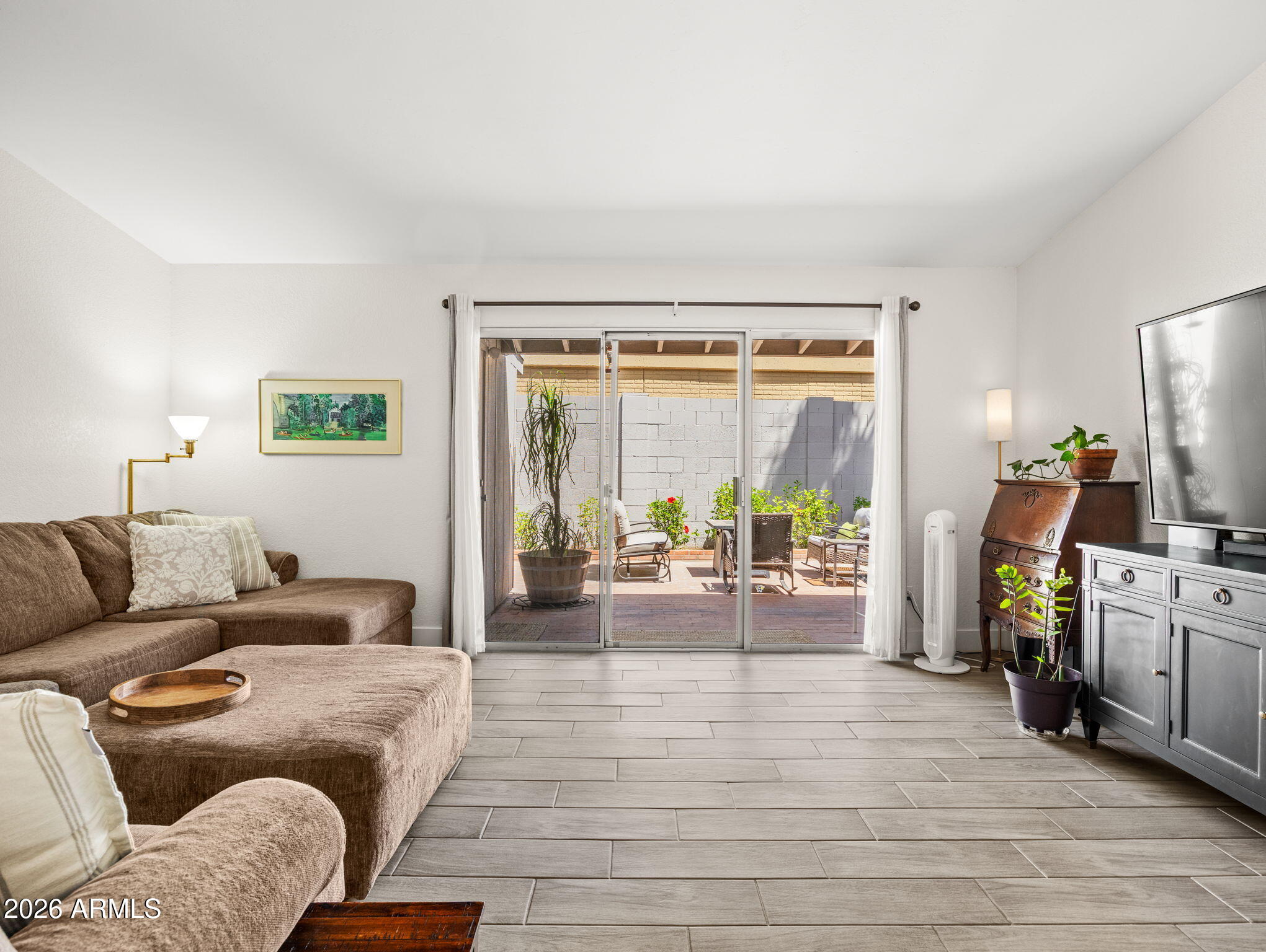 MONTEBELLO EAST TOWNHOMES - Residential
