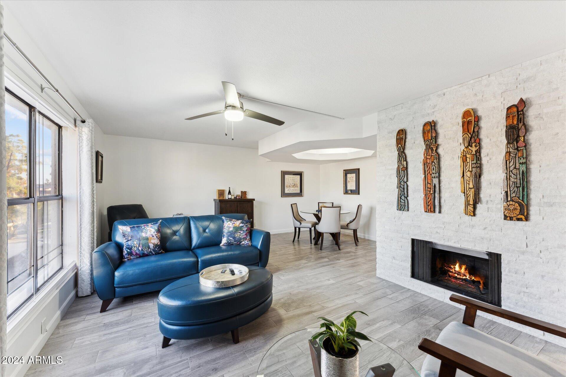 Phoenix, Arizona 85016, United States, 1 Bedroom Bedrooms, ,2 BathroomsBathrooms,Residential,Active,38437