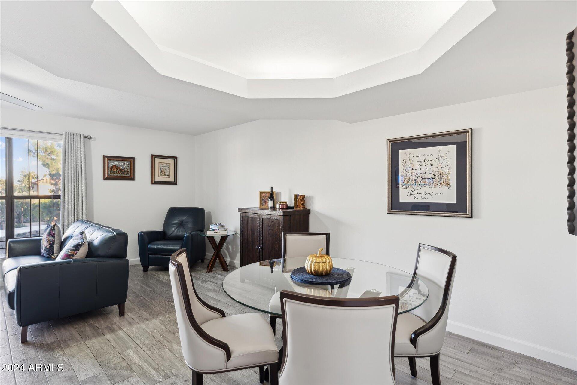 Phoenix, Arizona 85016, United States, 1 Bedroom Bedrooms, ,2 BathroomsBathrooms,Residential,Active,38437