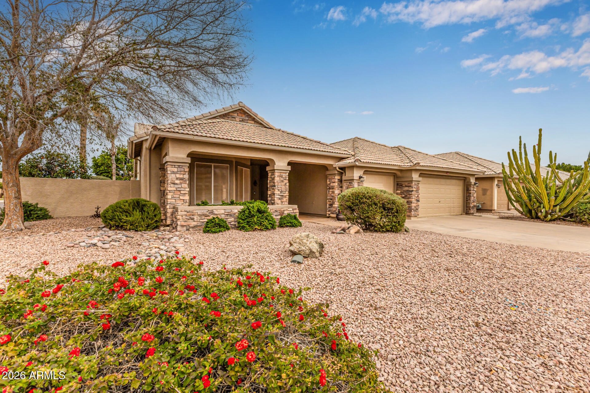 7048 E MADERO Avenue