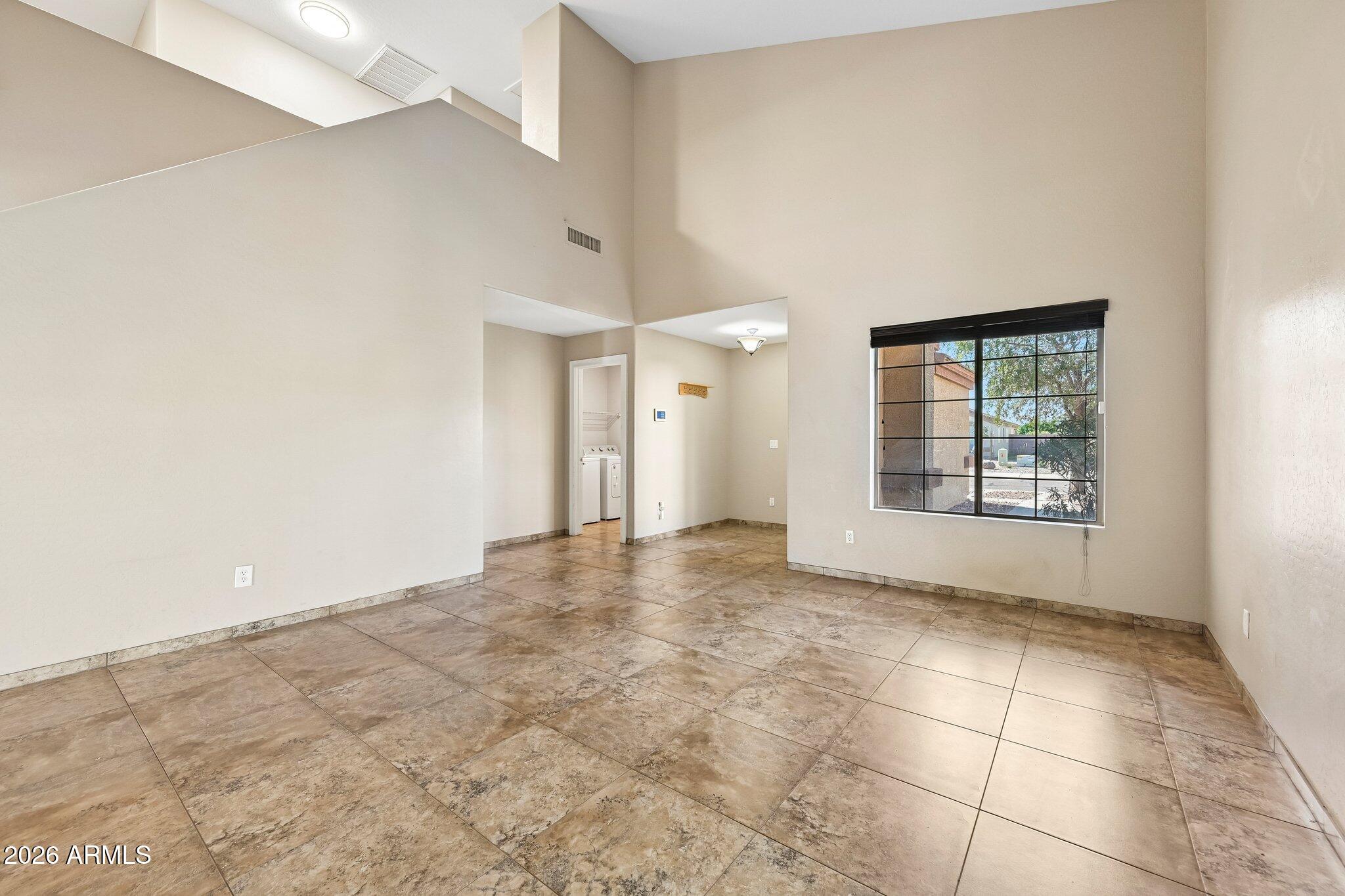 2406 W TANNER RANCH Road